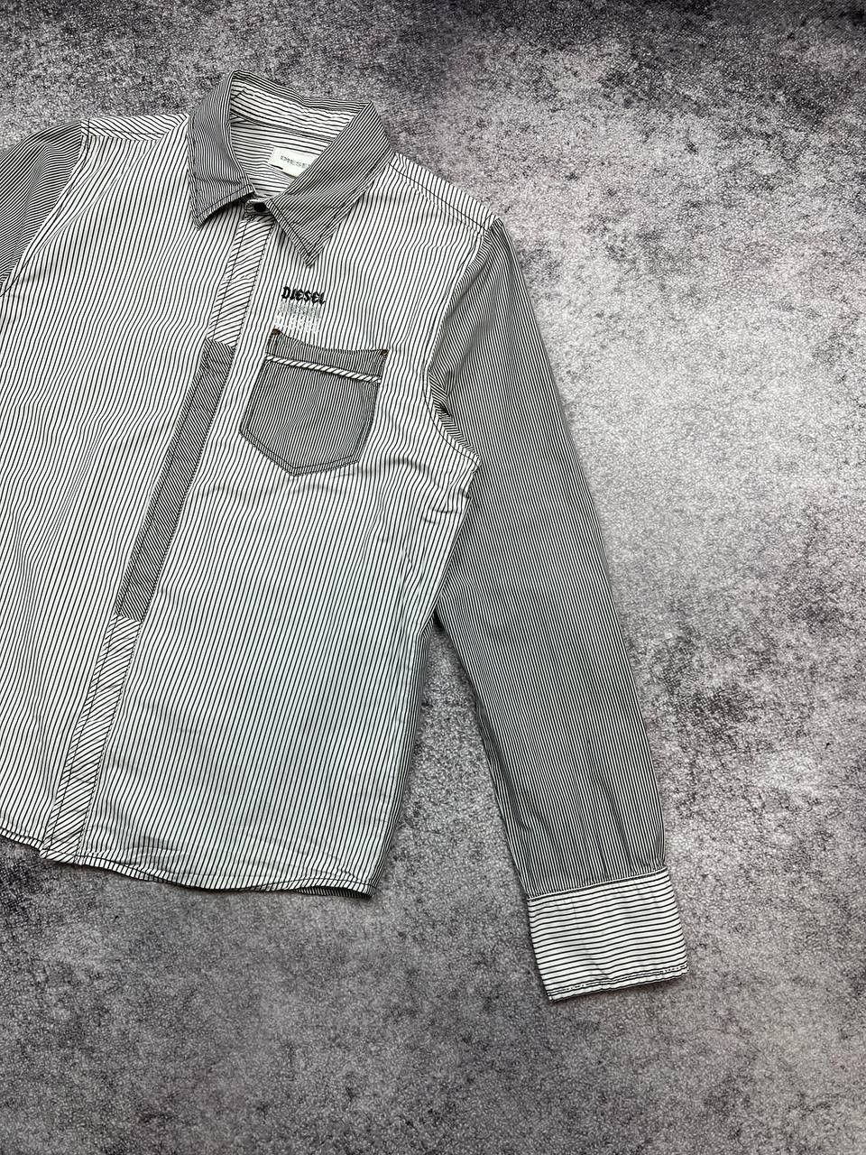 Diesel Vintage Diesel Big Logo Shirt Button Ups Avant Garde Size US XXL / EU 58 / 5 - 3 Thumbnail
