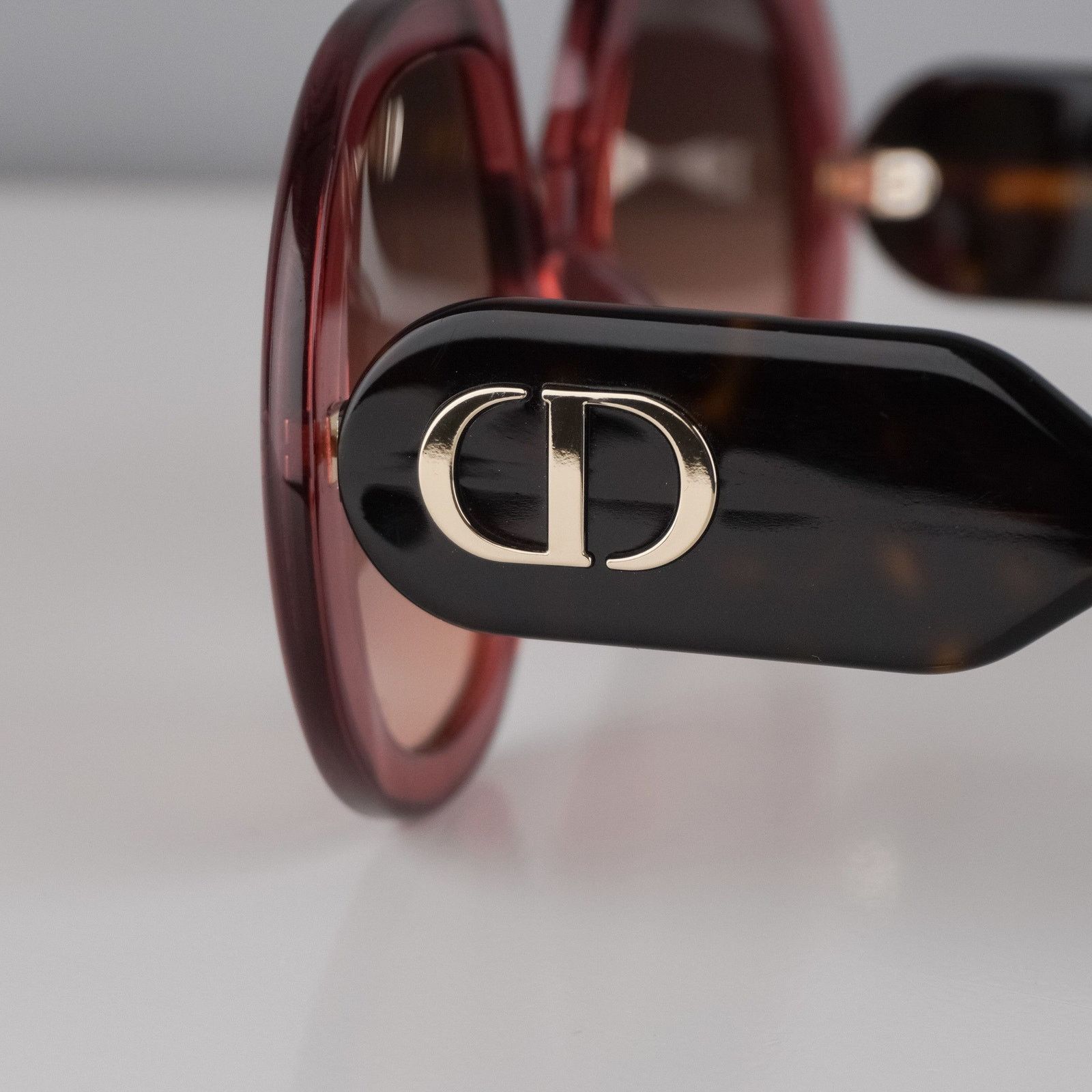 Dior Dior cd gold logo transparent red oversized oval sunglasses Size ONE SIZE - 9 Thumbnail