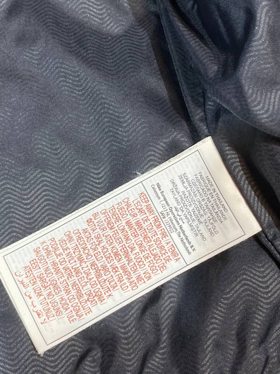Nike × Vintage Nike Vintage Full Black Jacket Size M / US 6-8 / IT 42-44 - 13 Thumbnail