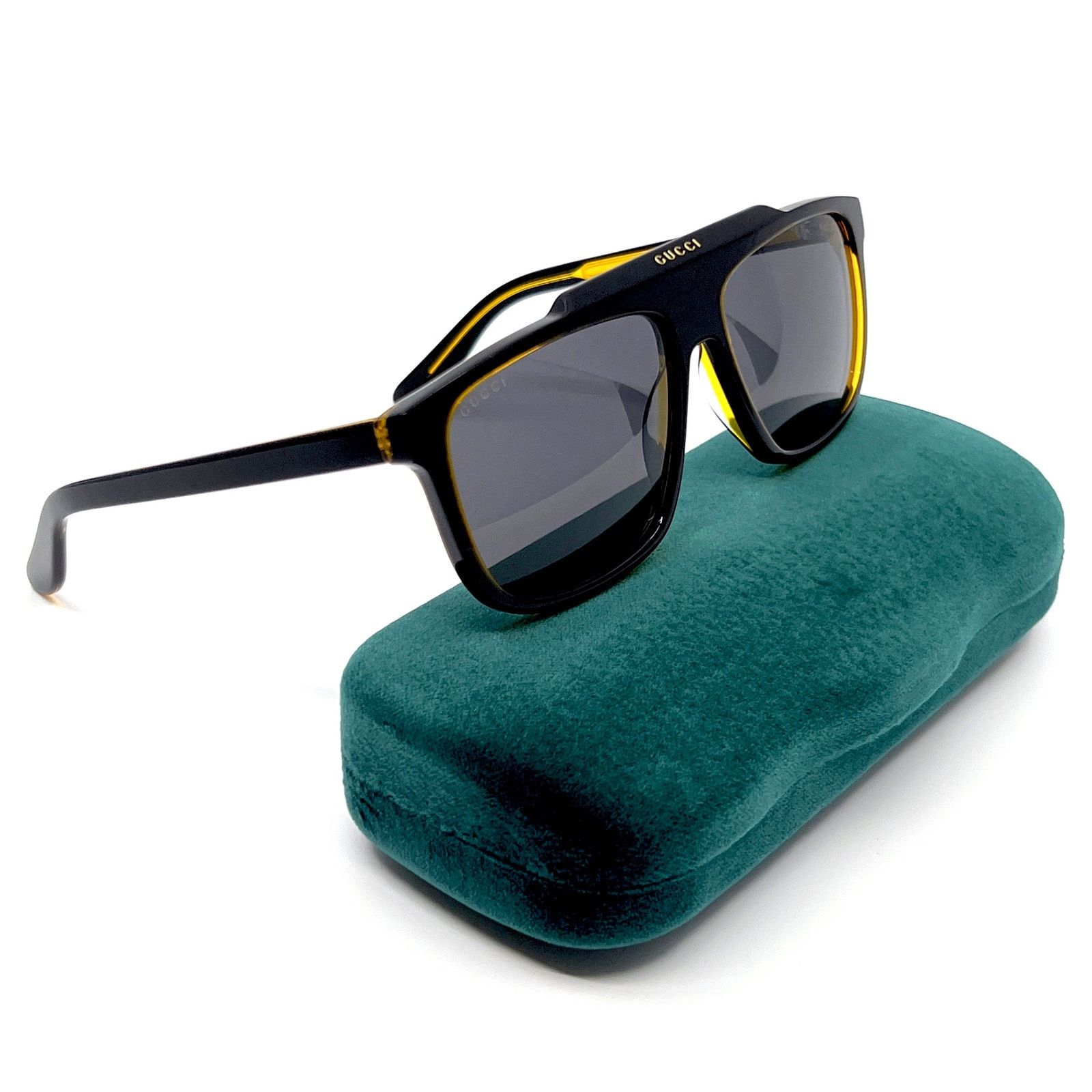 Gucci New! GUCCI Sunglasses GG1039S 001 Authentic! Size ONE SIZE - 2 Thumbnail