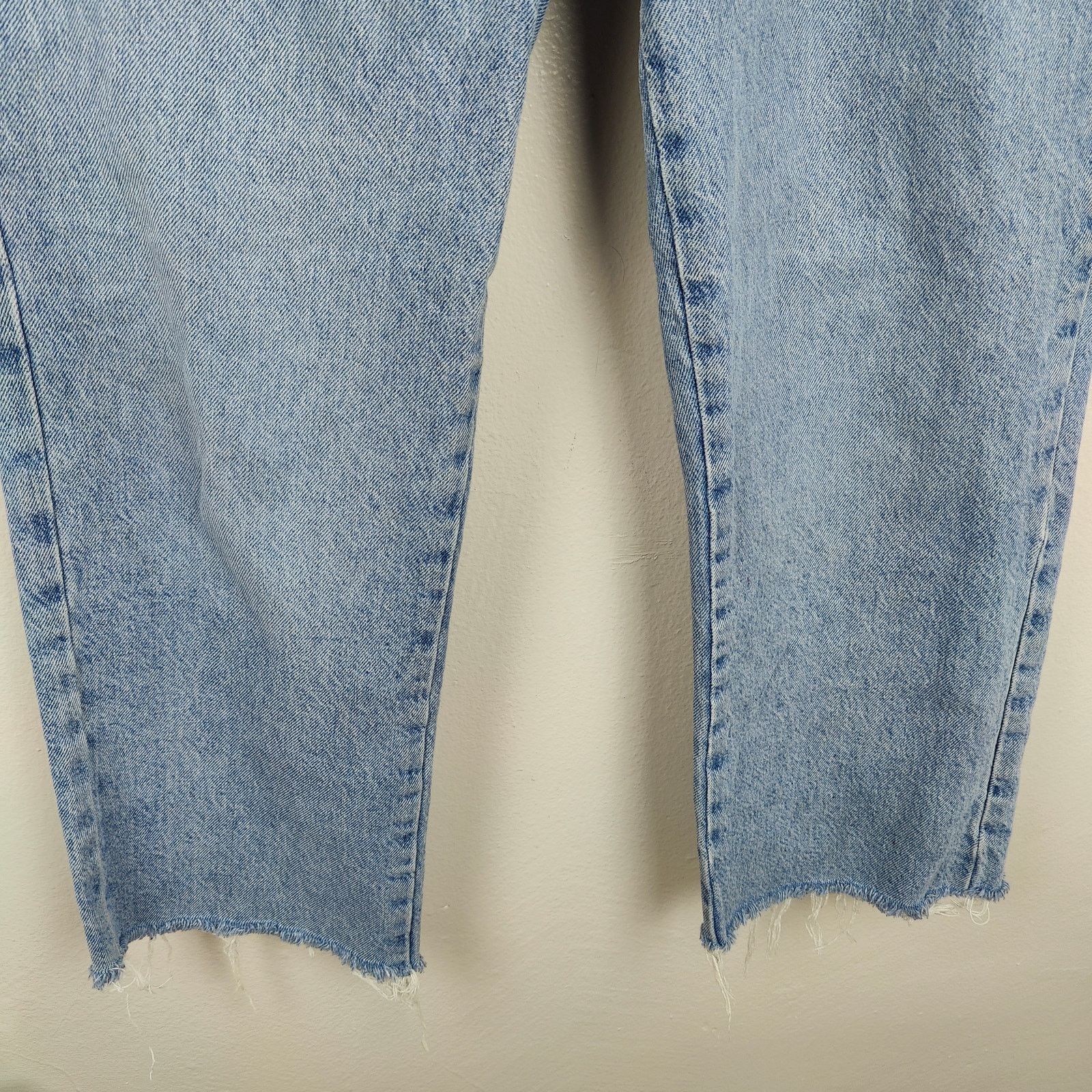 Zara Zara Straight Leg Jeans Womens 10 Raw Hem High Rise Size 32" / US 10 / IT 46 - 3 Thumbnail