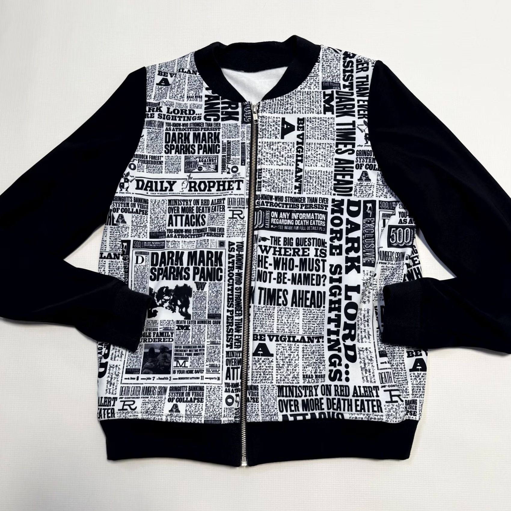 BlackMilk VINTAGE BlackMilk Jacket Womens S Black White Harry Potter Daily Prophet Zip Bomber Size S / US 4 / IT 40 - 4 Thumbnail