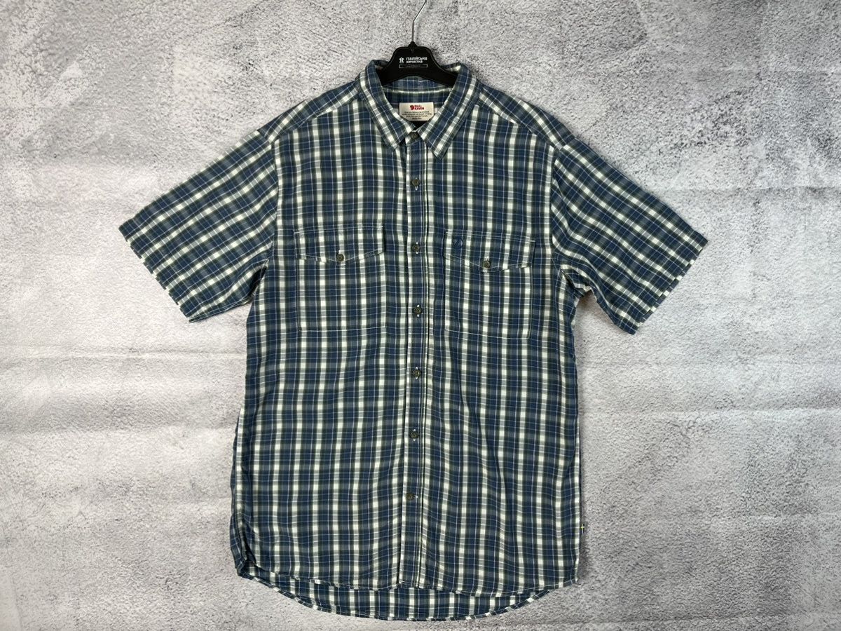 Fjallraven Fjallraven shirt sleeve shirt Size US L / EU 52-54 / 3 - 2 Thumbnail