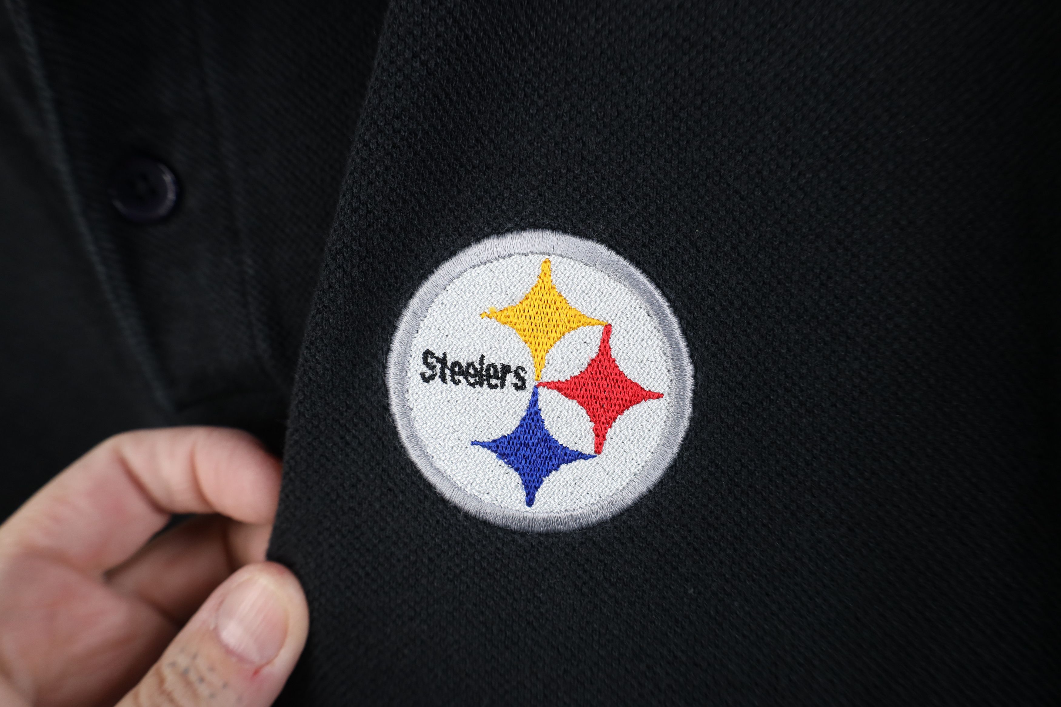 Reebok Vintage Reebok Spell Pittsburgh Steelers Football Polo Shirt Size US XL / EU 56 / 4 - 5 Thumbnail