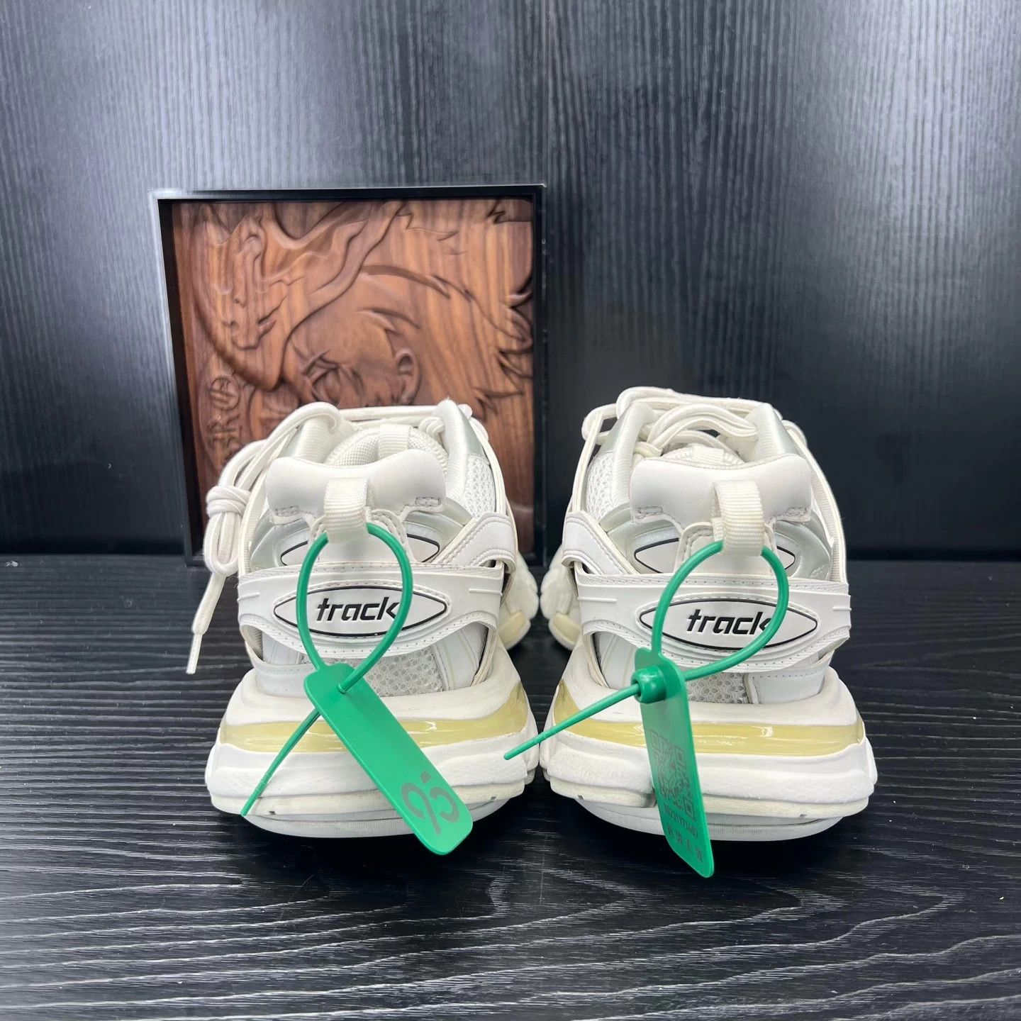 Balenciaga Balenciaga Track White 41 Original Box Like New Size US 8 / EU 41 - 7 Thumbnail
