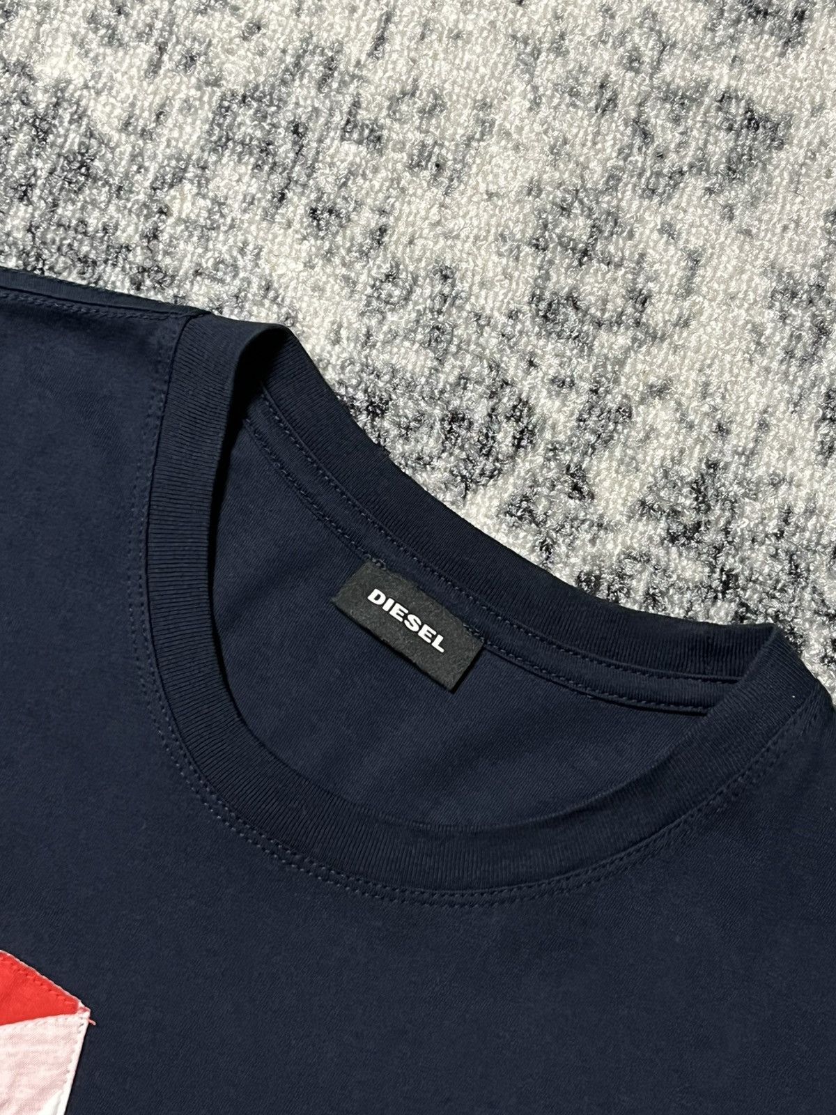 Diesel × Vintage Vintage Diesel T-Shirt Big Logo Y2K Style Size US L / EU 52-54 / 3 - 5 Thumbnail