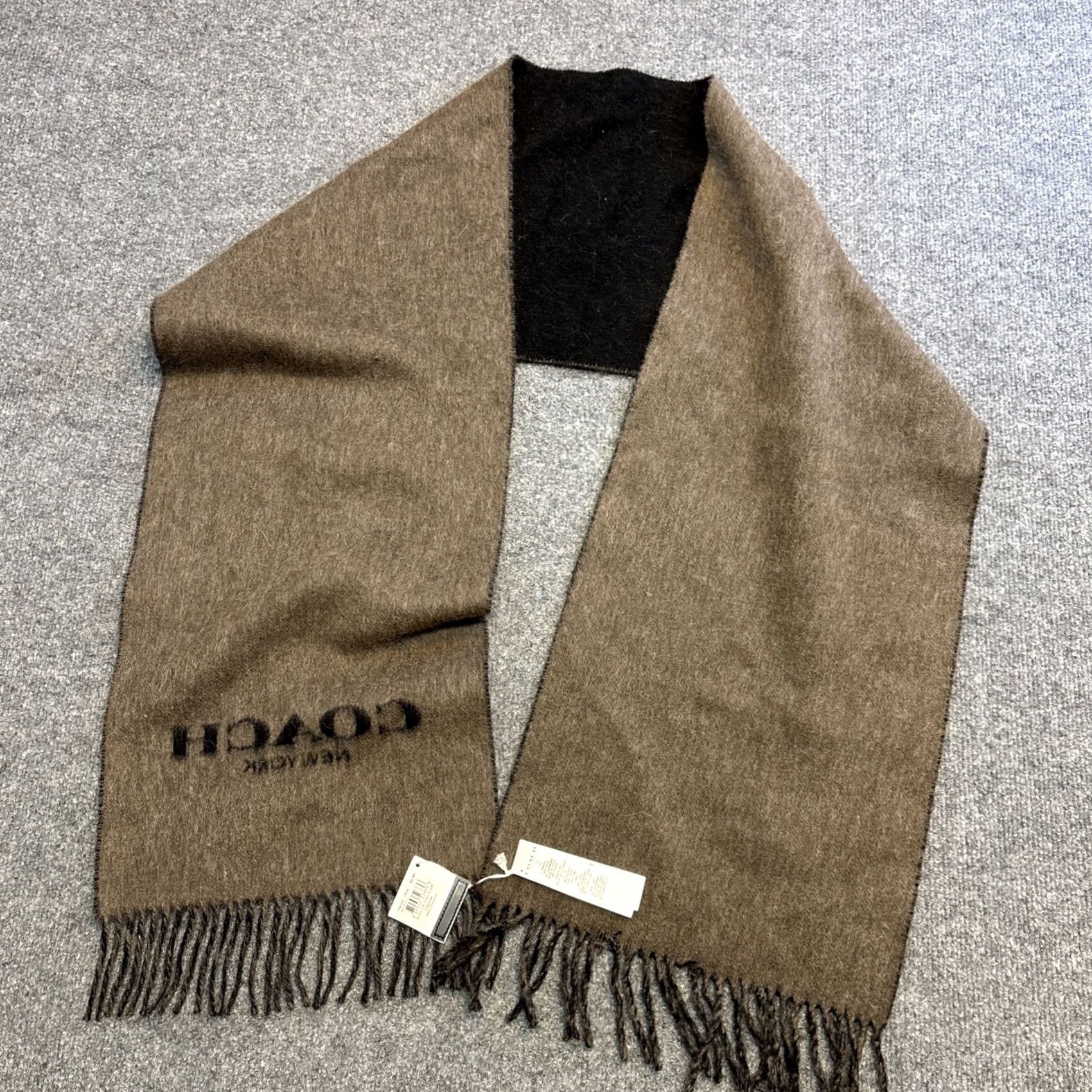 Coach NWT Coach Scarf Logo Bi-Color Wool Cashmere Blend 68” Long Black Brown Unisex Rectangle Neck Warmer Size ONE SIZE - 6 Thumbnail