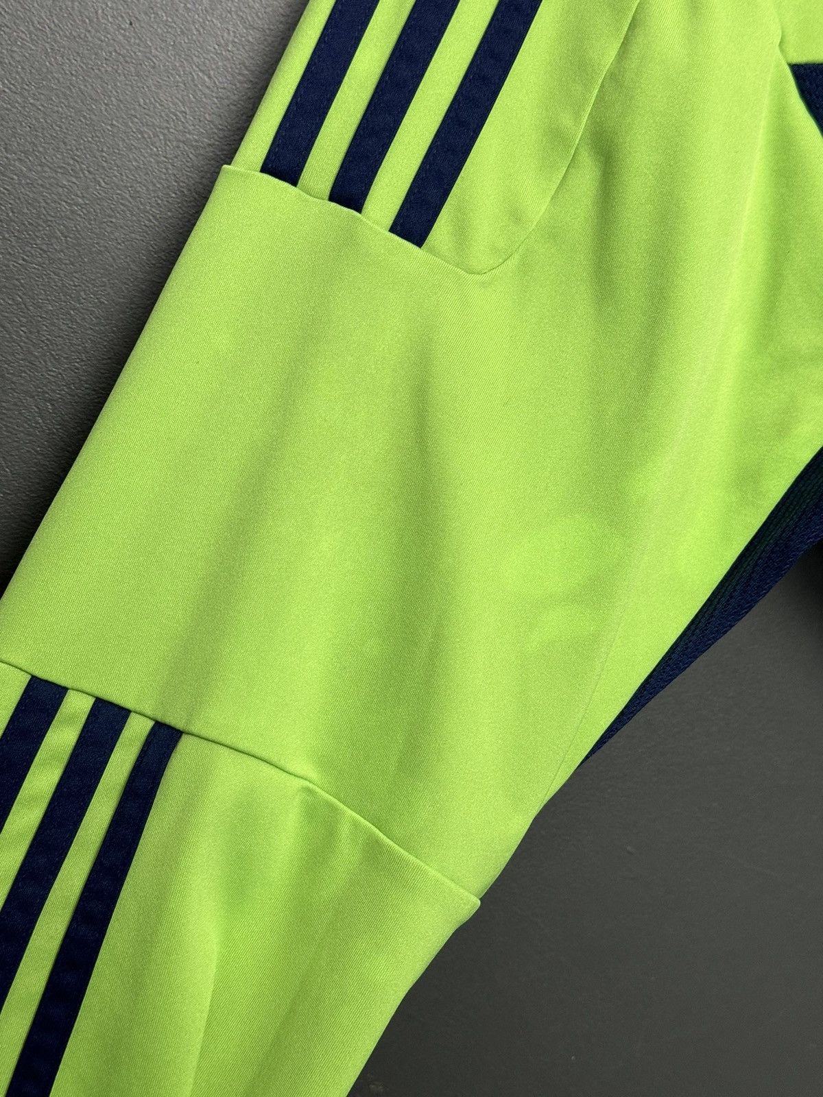 Adidas West Bromwich Albion 11/12 Goalkeeper Football Jersey Size US XL / EU 56 / 4 - 12 Thumbnail