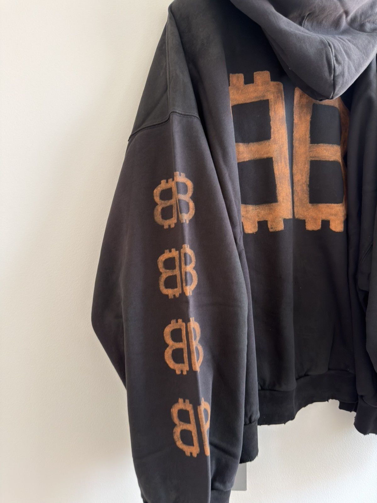 Balenciaga *RARE* BALENCIAGA DEMNA DISTRESSED BITCOIN HOODIE XXL BOXY Size US XXL / EU 58 / 5 - 14 Thumbnail