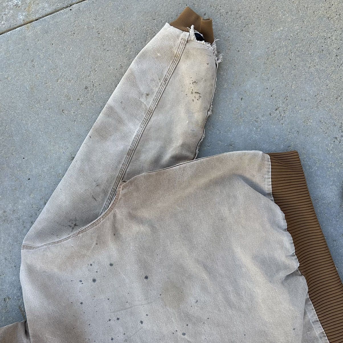 Carhartt VTG 2007 Carhartt Hooded Repaired Canvas Work Jacket Size US L / EU 52-54 / 3 - 7 Thumbnail