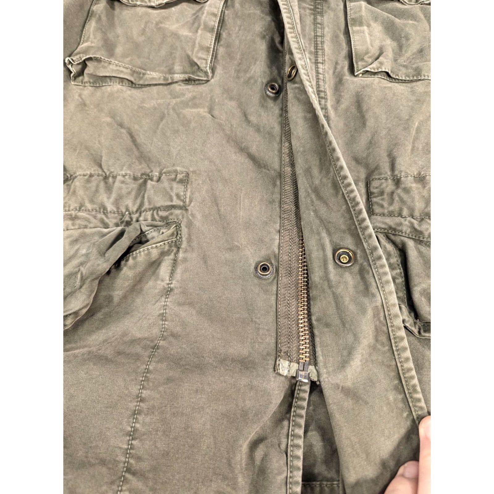 Gap VINTAGE Gap Military Jacket M65 Utility Men’s Size Large Army Zip Up Hood Size US L / EU 52-54 / 3 - 4 Thumbnail