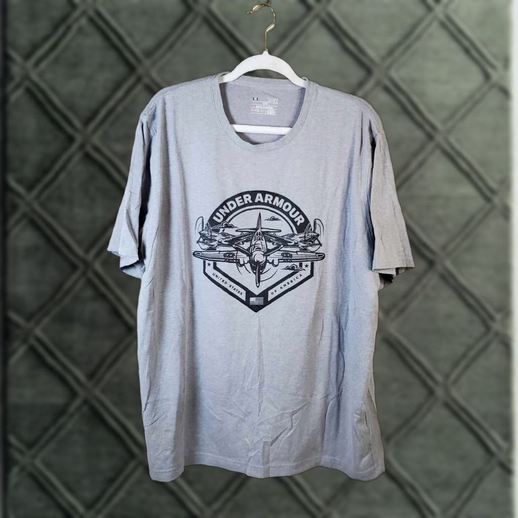 Under Armour Under Armour Air Plane T Shirt Military Graphic Tee XL Gray Mens Regular Pullover Crew Neck Short Sleeve Cotton Blend Logo Size US XL / EU 56 / 4 - 1 Thumbnail