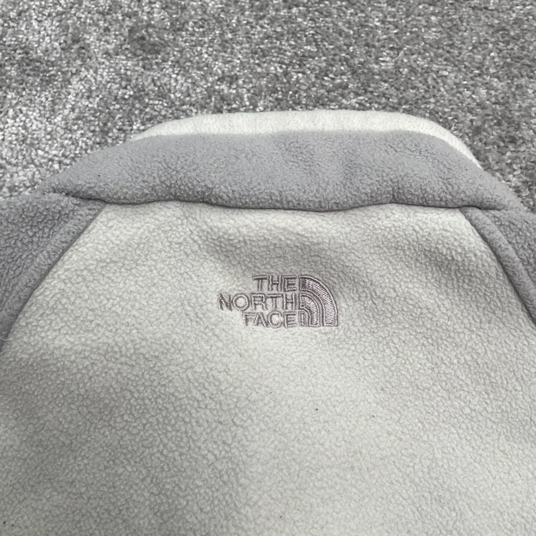 The North Face The North Face Khumbu Fleece Jacket Womens Medium Gray Full Zip Outdoor Hiking - Regular Fit, Solid, Jacket Size M / US 6-8 / IT 42-44 - 4 Thumbnail
