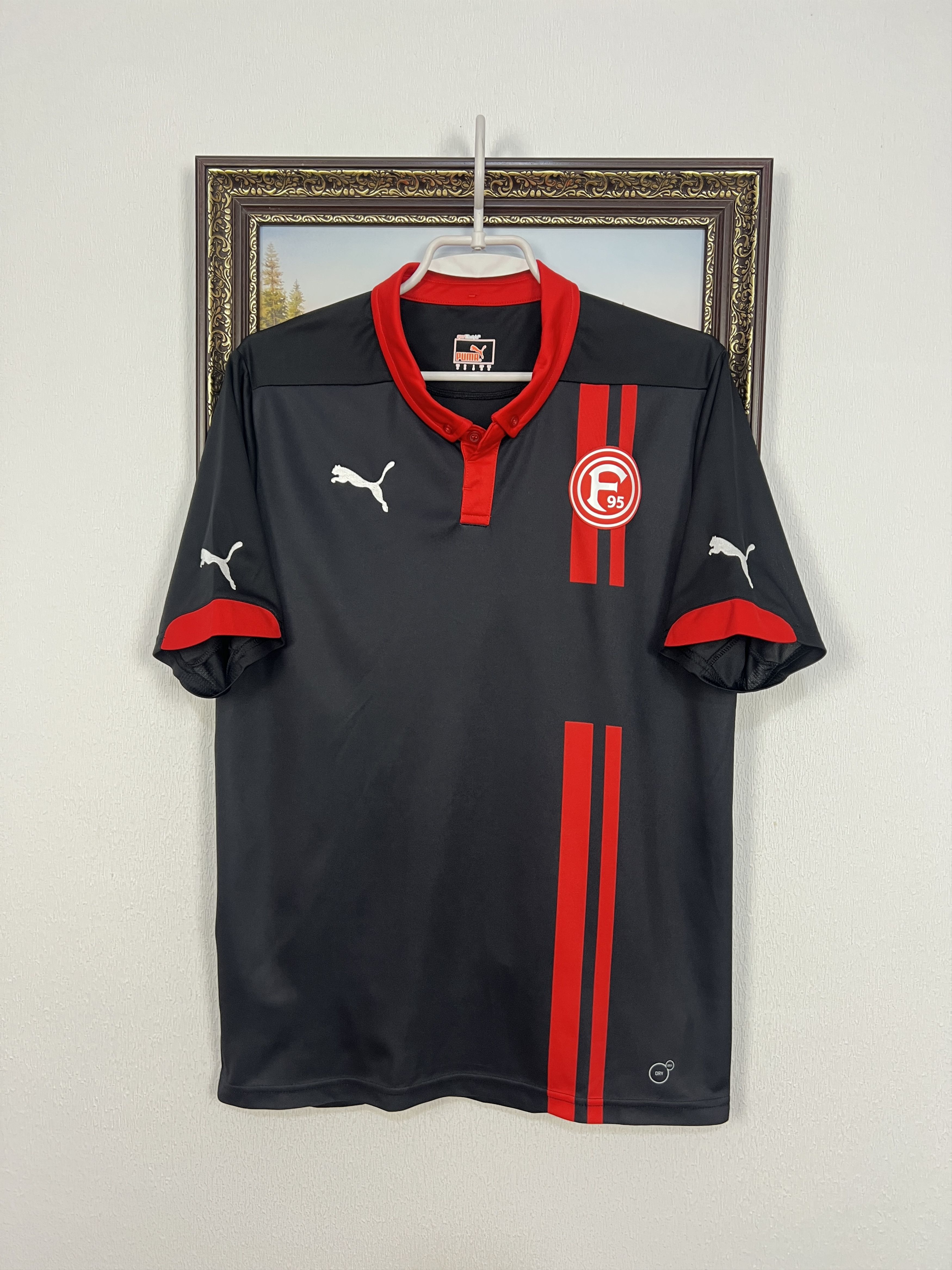 Puma Fortuna Düsseldorf Away football shirt 2014 Soccer Puma Size US S / EU 44-46 / 1 - 1 Thumbnail