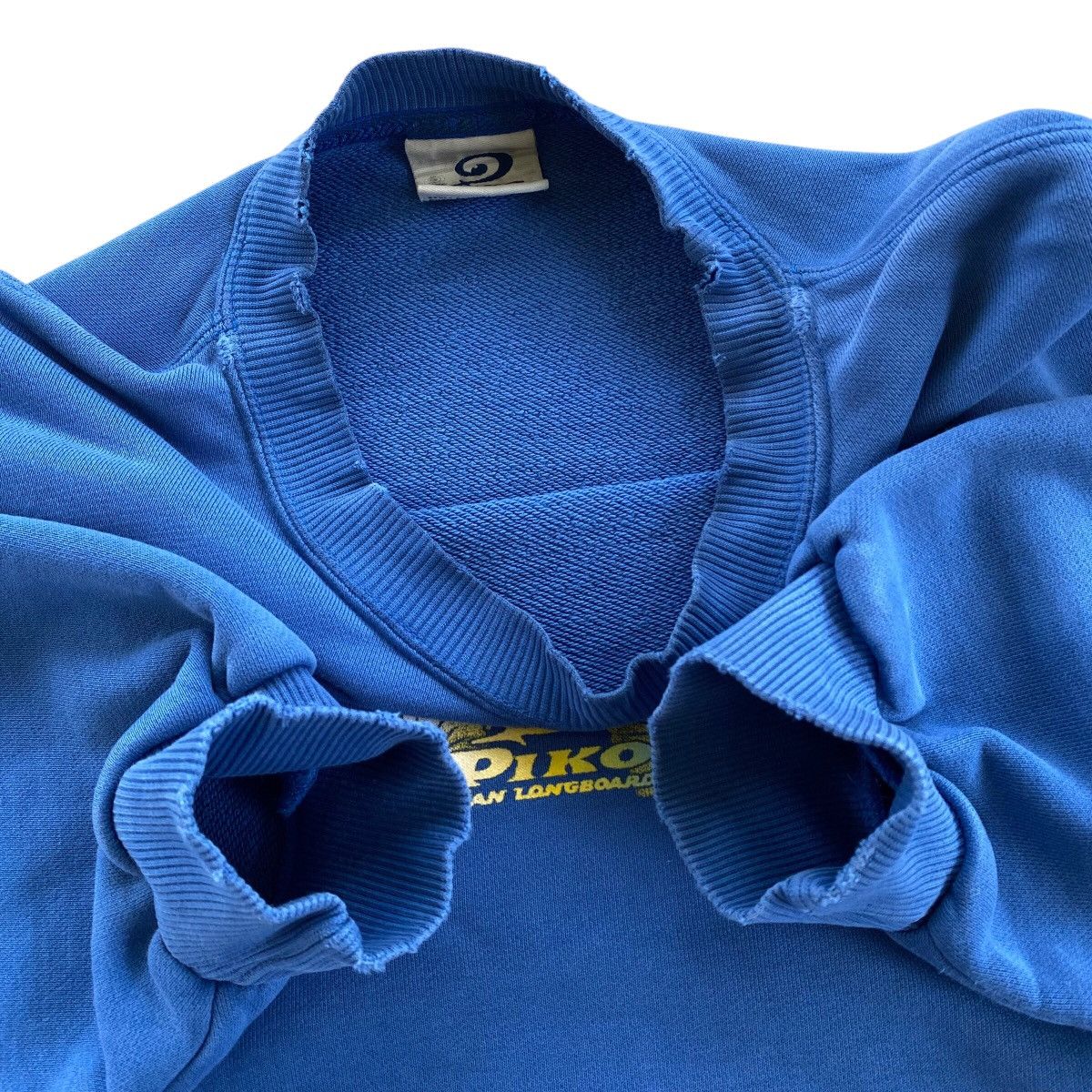 Vintage PIKO Hawaiian Fashion Wear Distressed Sweatshirt Size US L / EU 52-54 / 3 - 5 Thumbnail