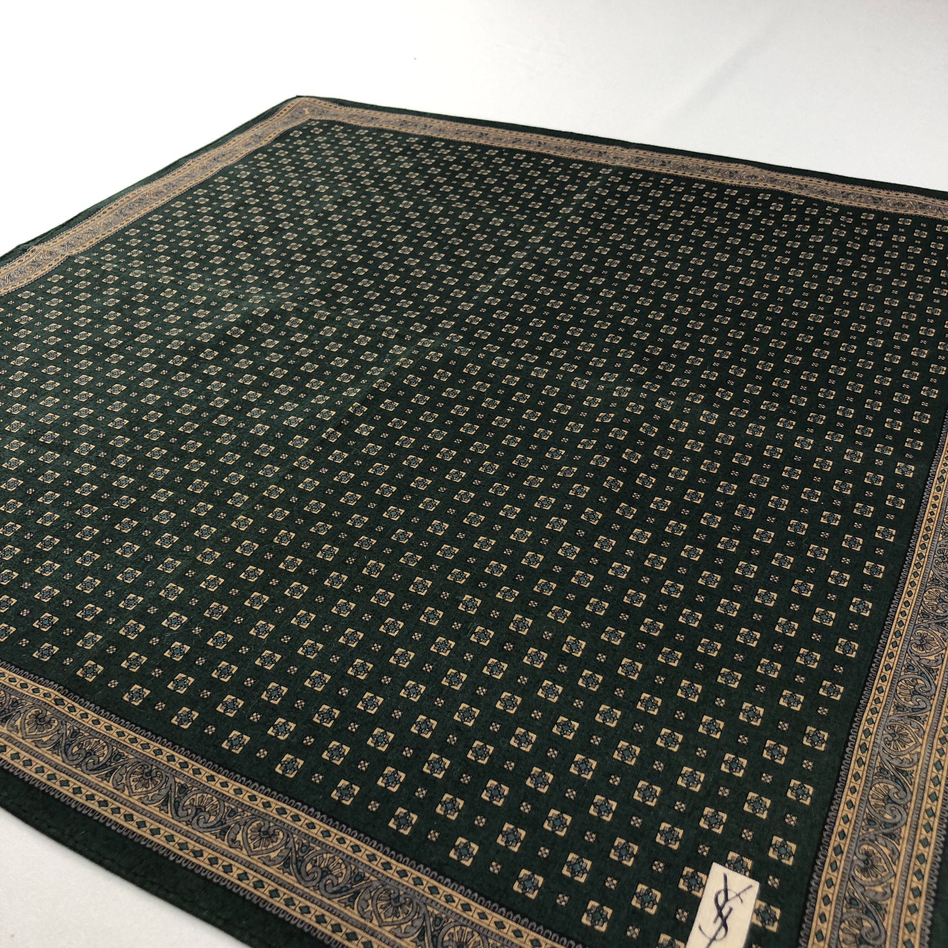 Yves Saint Laurent YSL Handkerchief Neckerchief Bandana H2966 Size ONE SIZE - 2 Thumbnail