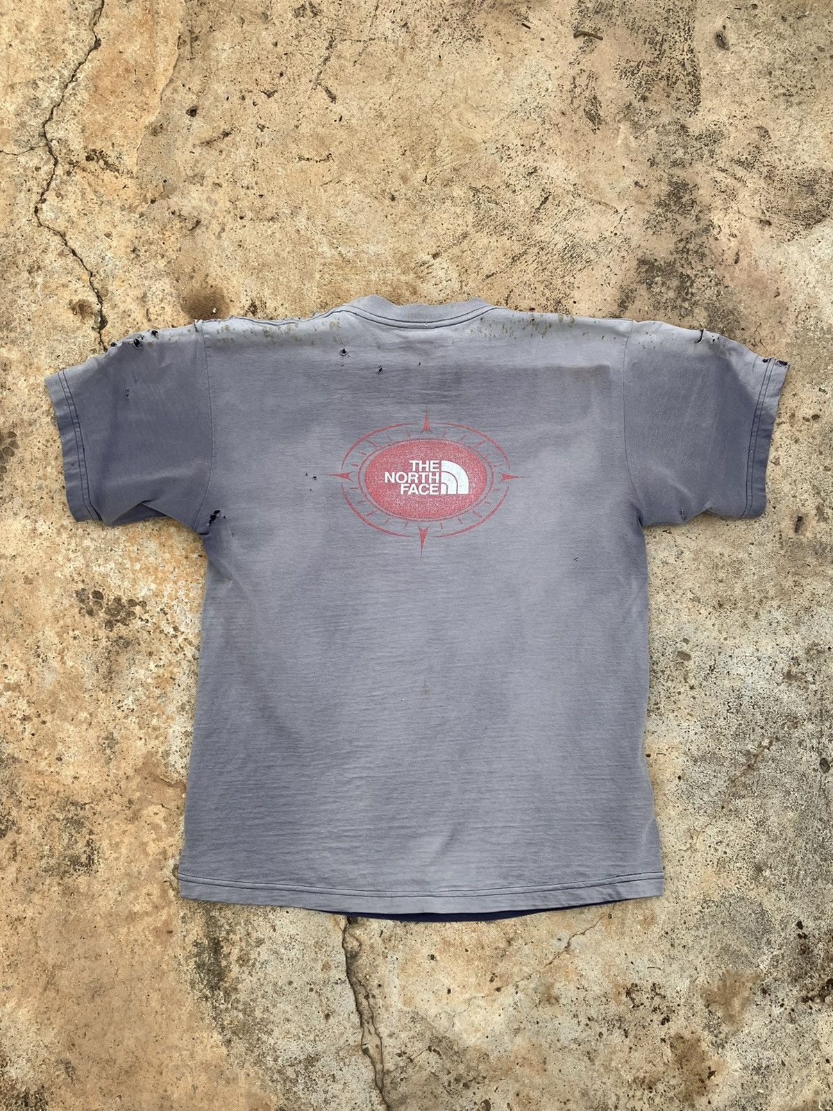 StraightFaded × The North Face Color fading from natural sunlight Size US S / EU 44-46 / 1 - 7 Thumbnail