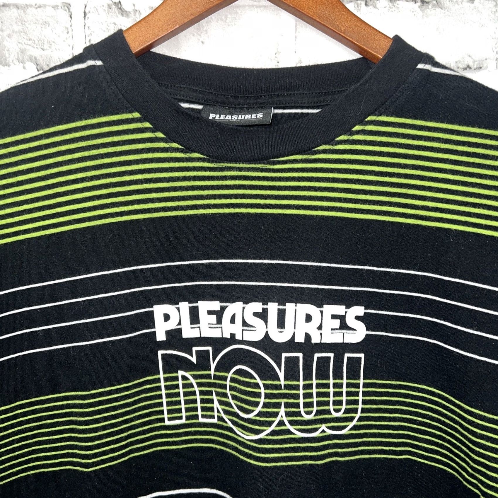 Vintage Pleasures Now Green Striped T-Shirt Mens Size L Size US L / EU 52-54 / 3 - 2 Thumbnail