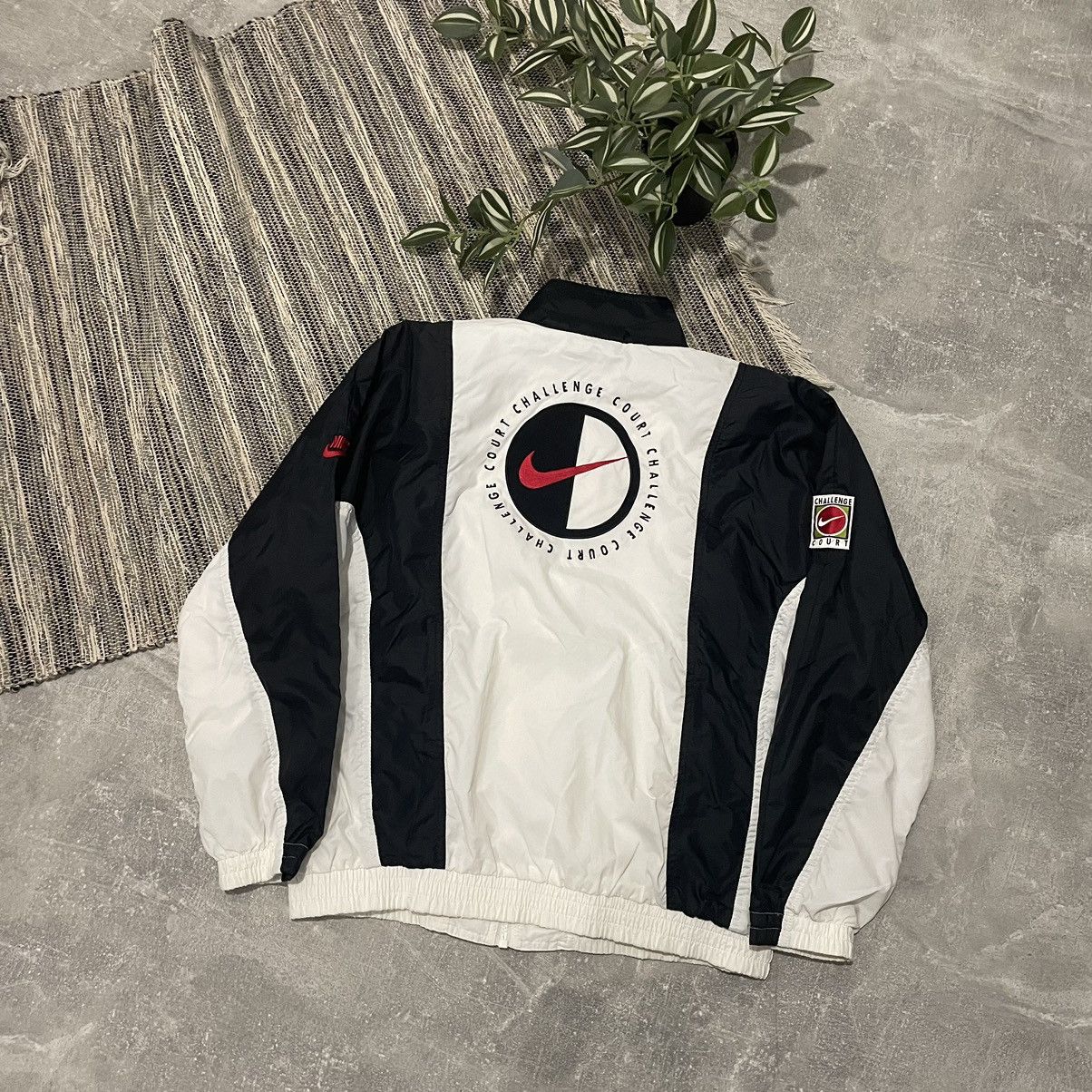 Japanese Brand × Nike × Vintage Retro vintage nike jacket challenge court acg tn 90s big log Size US S / EU 44-46 / 1 - 1 Thumbnail