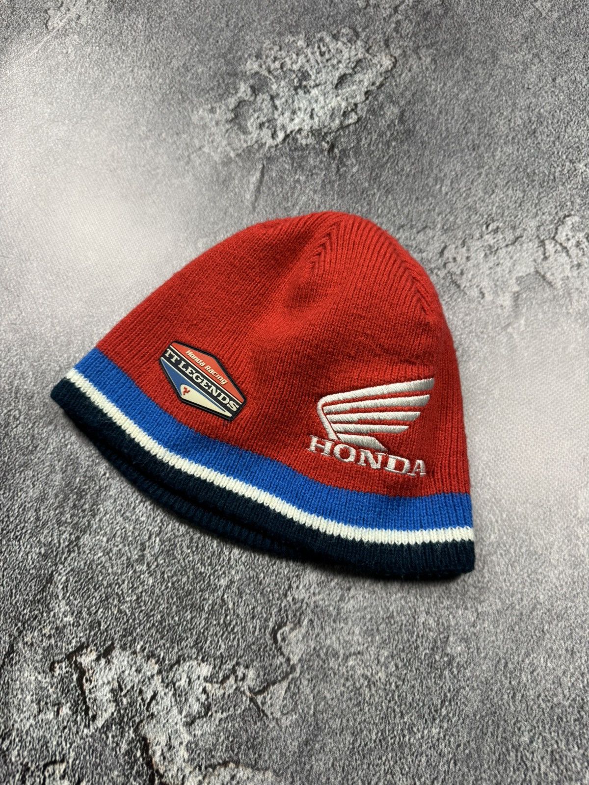 Honda Honda Racing TT Legends Beanie — Winter Essential 🏁🔴 Size ONE SIZE - 1 Thumbnail