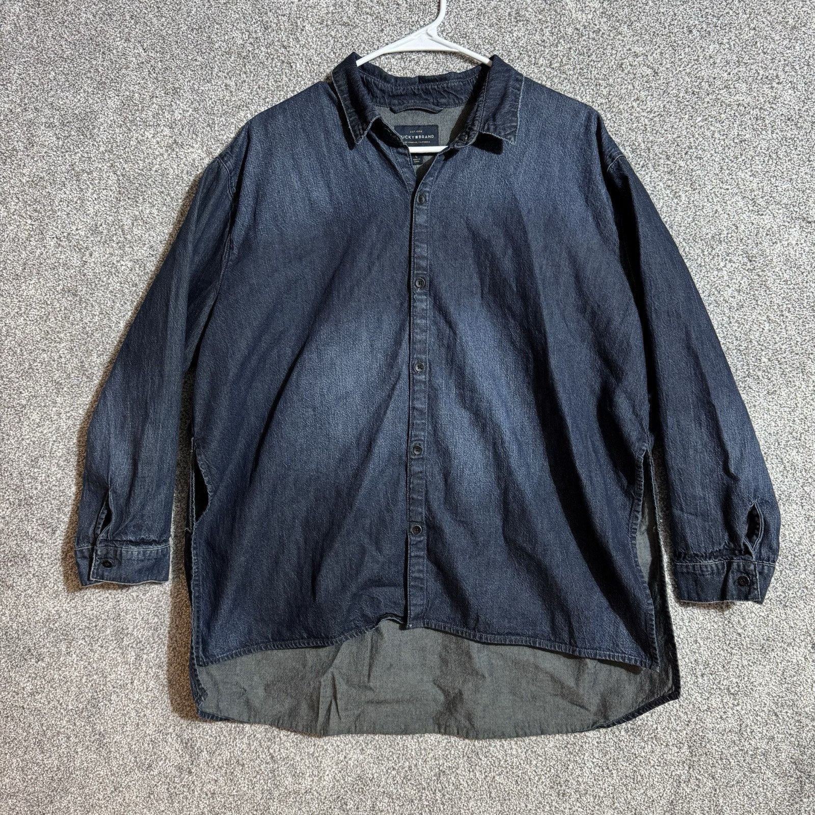 Lucky Brand Lucky Brand Denim Shirt Women Large True Indigo Grunge Boho Size L / US 10 / IT 46 - 1 Thumbnail