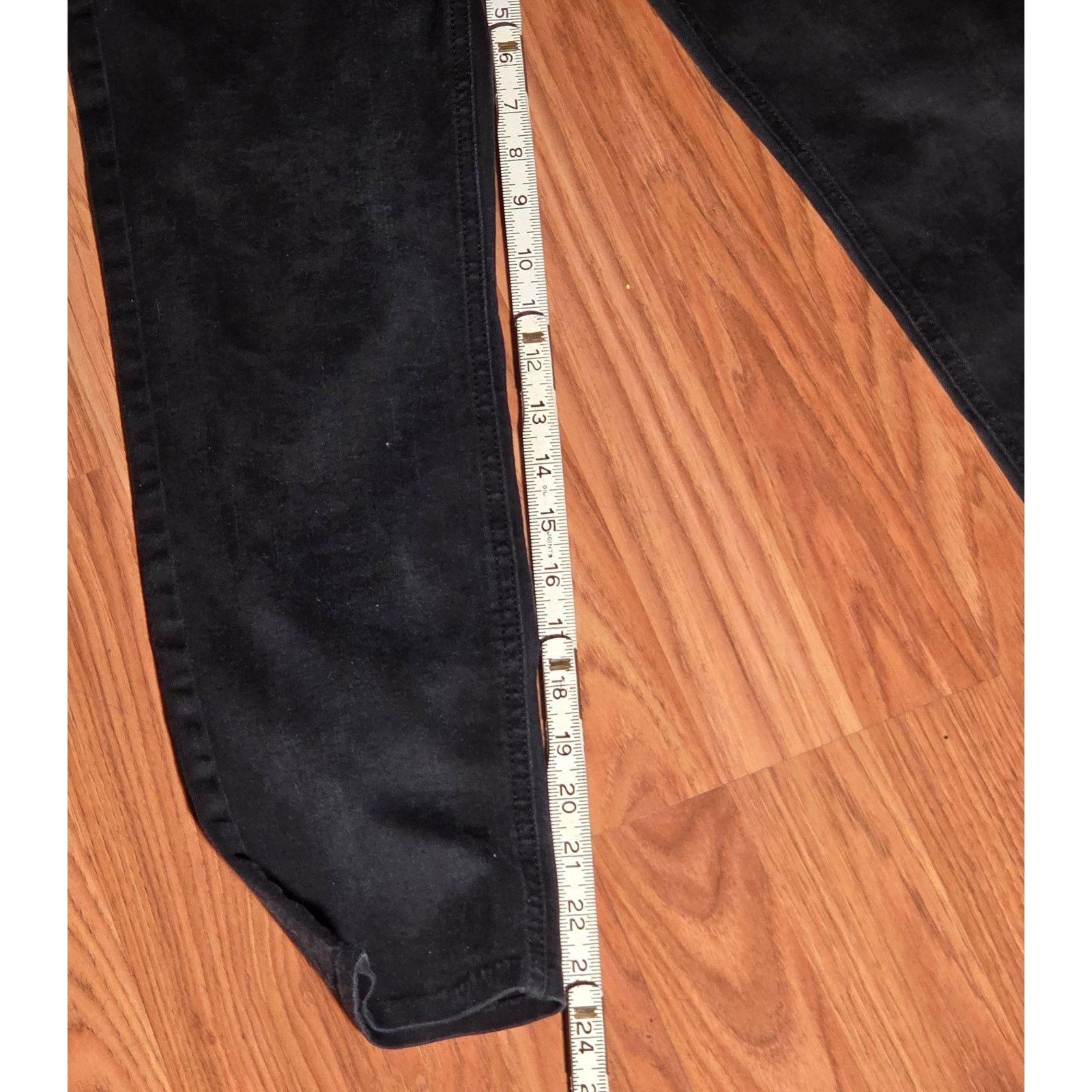 Kenneth Cole Kenneth Cole Jess Skinny Black Jeans - Size 28/24 Size 28" / US 6 / IT 42 - 5 Thumbnail