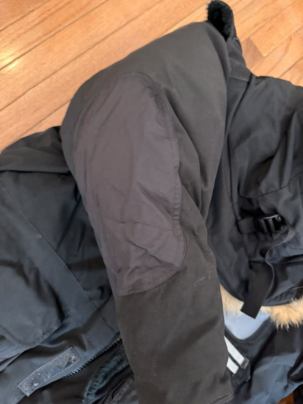 Canada Goose Canada Goose Snow Mantra Parka Size US XL / EU 56 / 4 - 4 Thumbnail