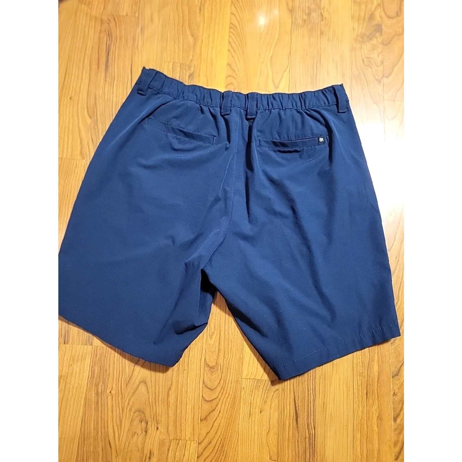 Banana Republic VINTAGE Banana Republic Blue 36" Shorts Golf Casual Size US 36 / EU 52 - 5 Thumbnail