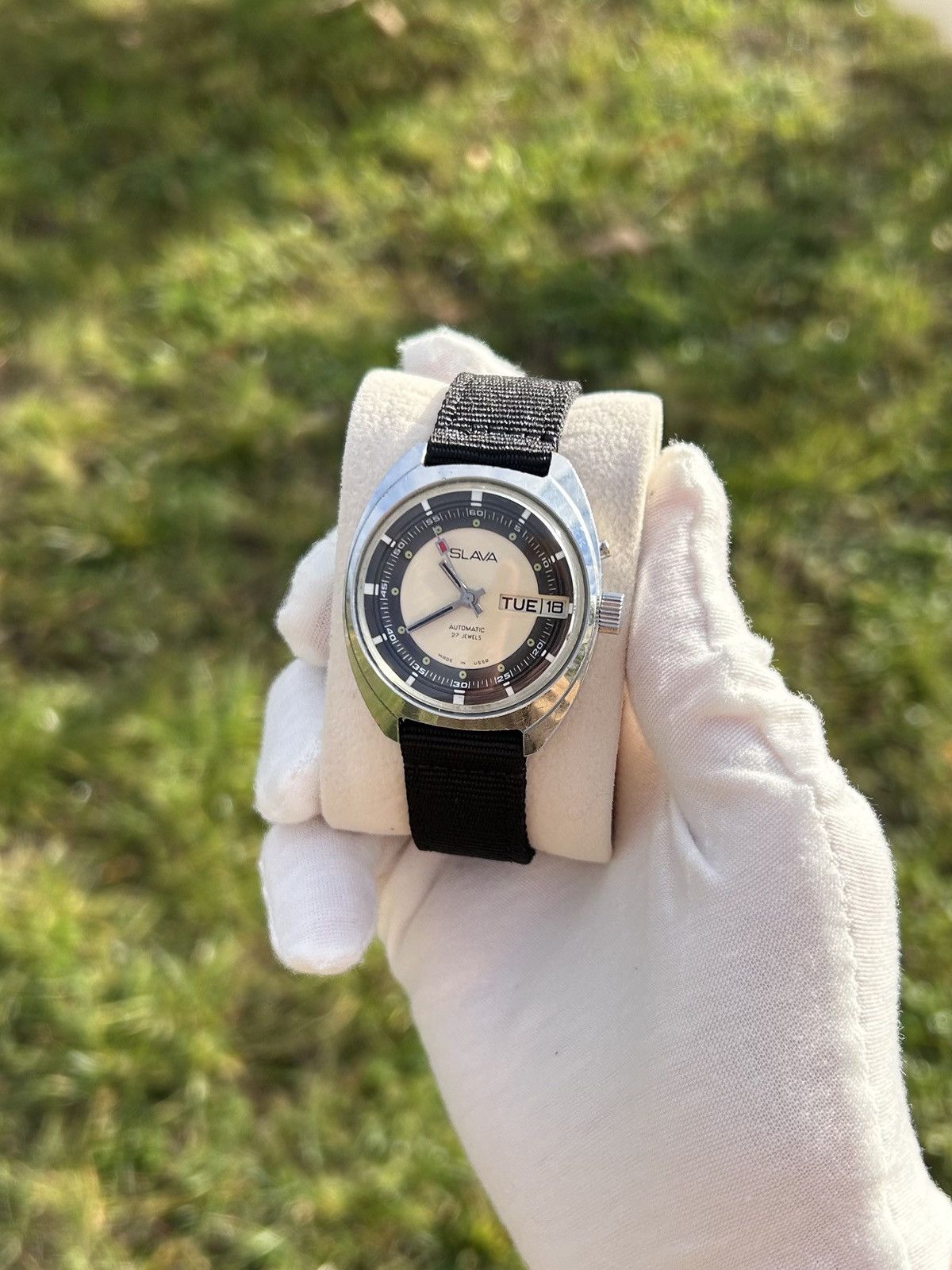 Vintage Vintage Watch Slava Made in USSR Soviet Mechanical 1980s Size ONE SIZE - 3 Thumbnail