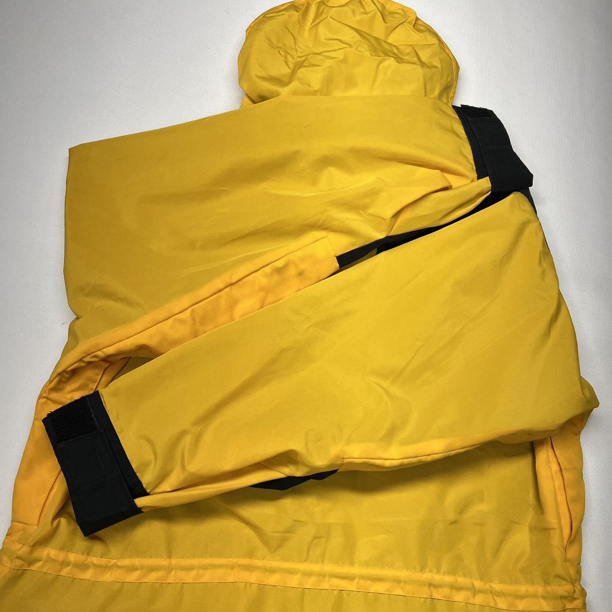 The North Face × Vintage The North Face Jacket Yellow Mountain Light Goretex Retro Size US S / EU 44-46 / 1 - 20 Thumbnail