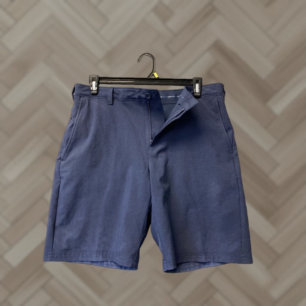 Izod Izod Golf Shorts Mens Sz 34 Navy Blue Zip Pockets Flat Front Performance/143-30 Size US 34 / EU 50 - 1 Thumbnail
