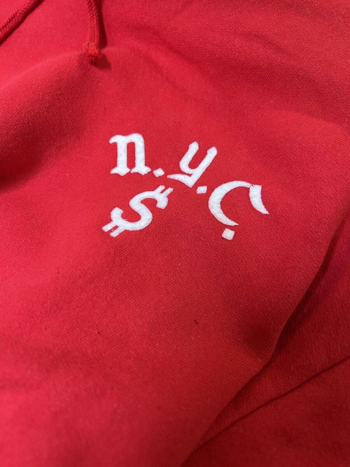 Supreme Rare Vintage World Famous Supreme Hoodie Sweatshirt NYC Size US M / EU 48-50 / 2 - 5 Thumbnail