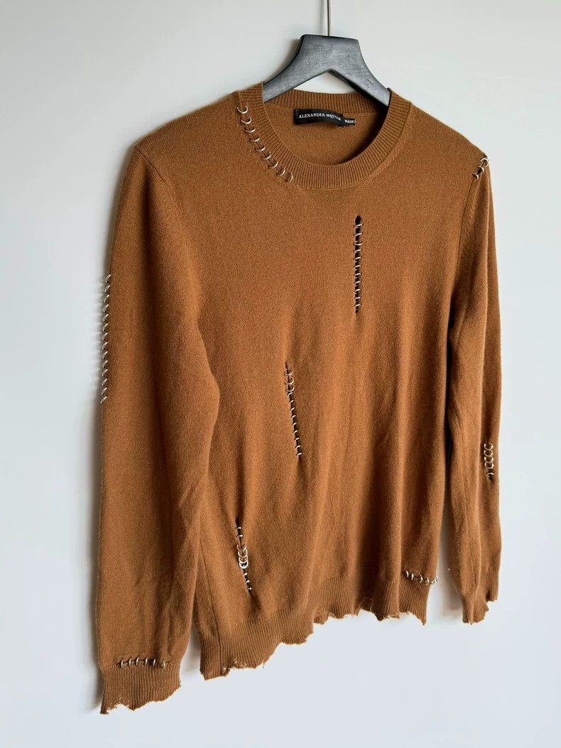 Alexander McQueen Alexander Mcqueen Destroy the metal ring cashmere sweater Size US XS / EU 42 / 0 - 2 Thumbnail