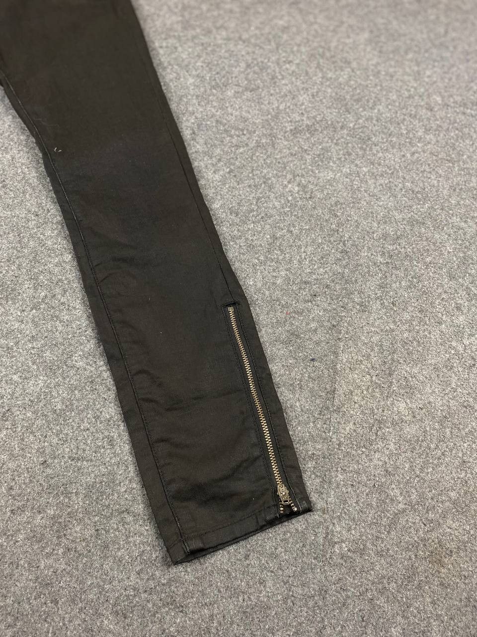 Japanese Brand uniqlo skinny fit tapered middle rise bondage style denim Size US 30 / EU 46 - 7 Thumbnail