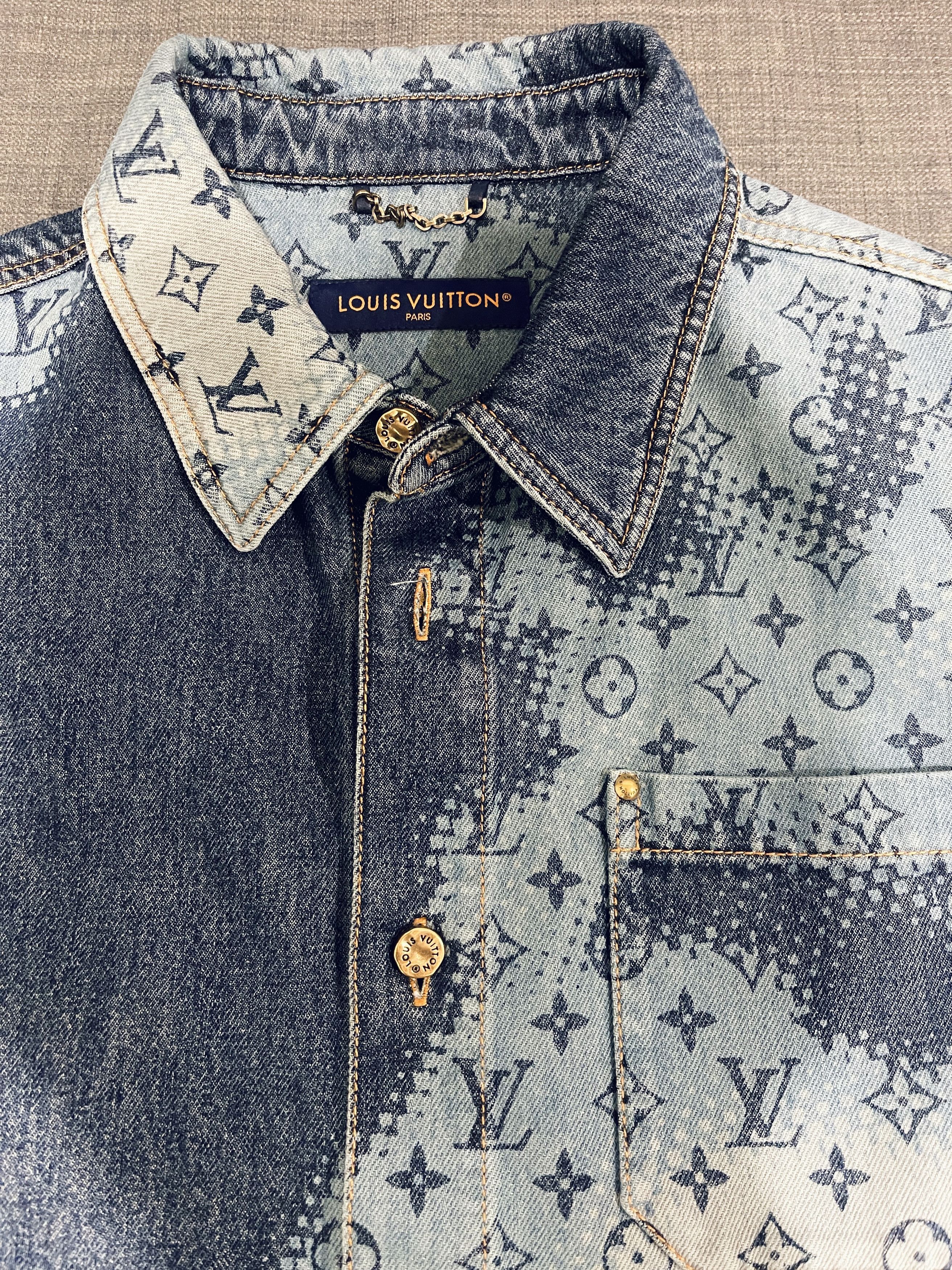 Louis Vuitton Louis Vuitton Gradient Monogram Denim Shirt Size US M / EU 48-50 / 2 - 4 Thumbnail
