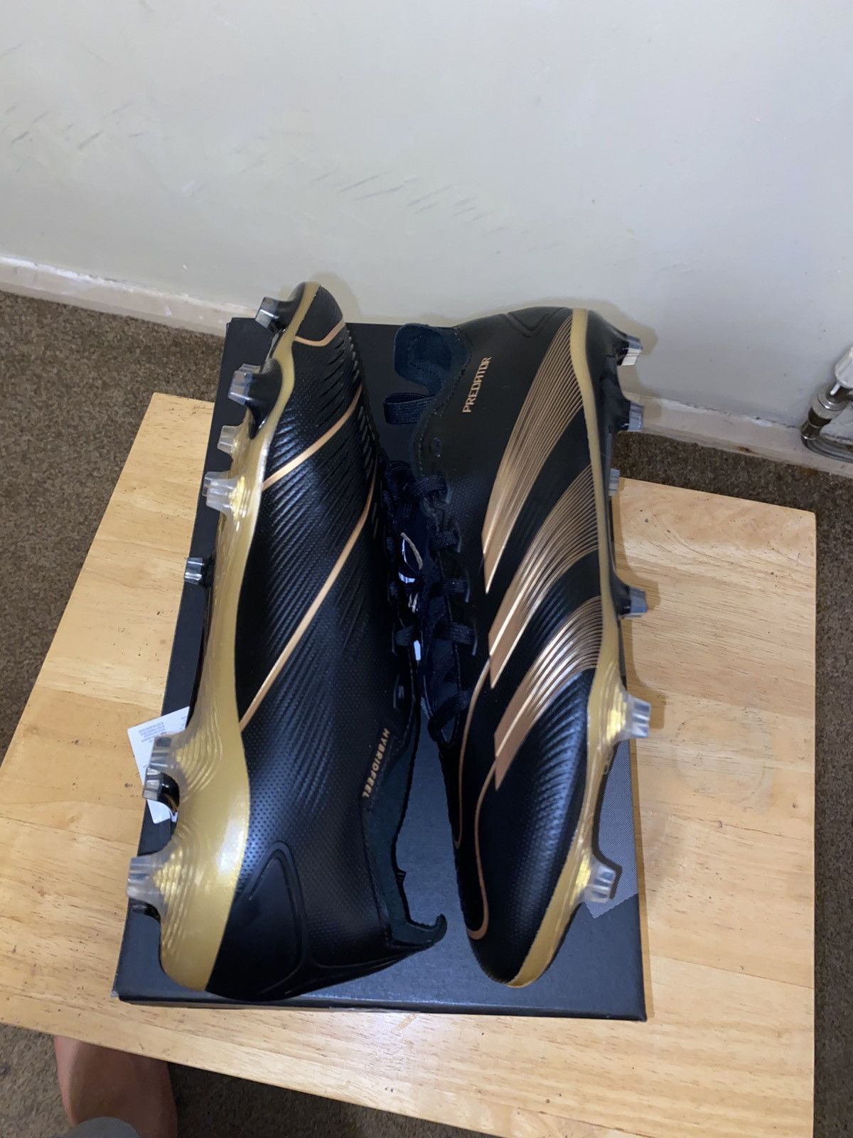 Adidas Adidas Predator 24 League FG Jude Bellingham Belli Gold Size US 8.5 / EU 41-42 - 7 Thumbnail