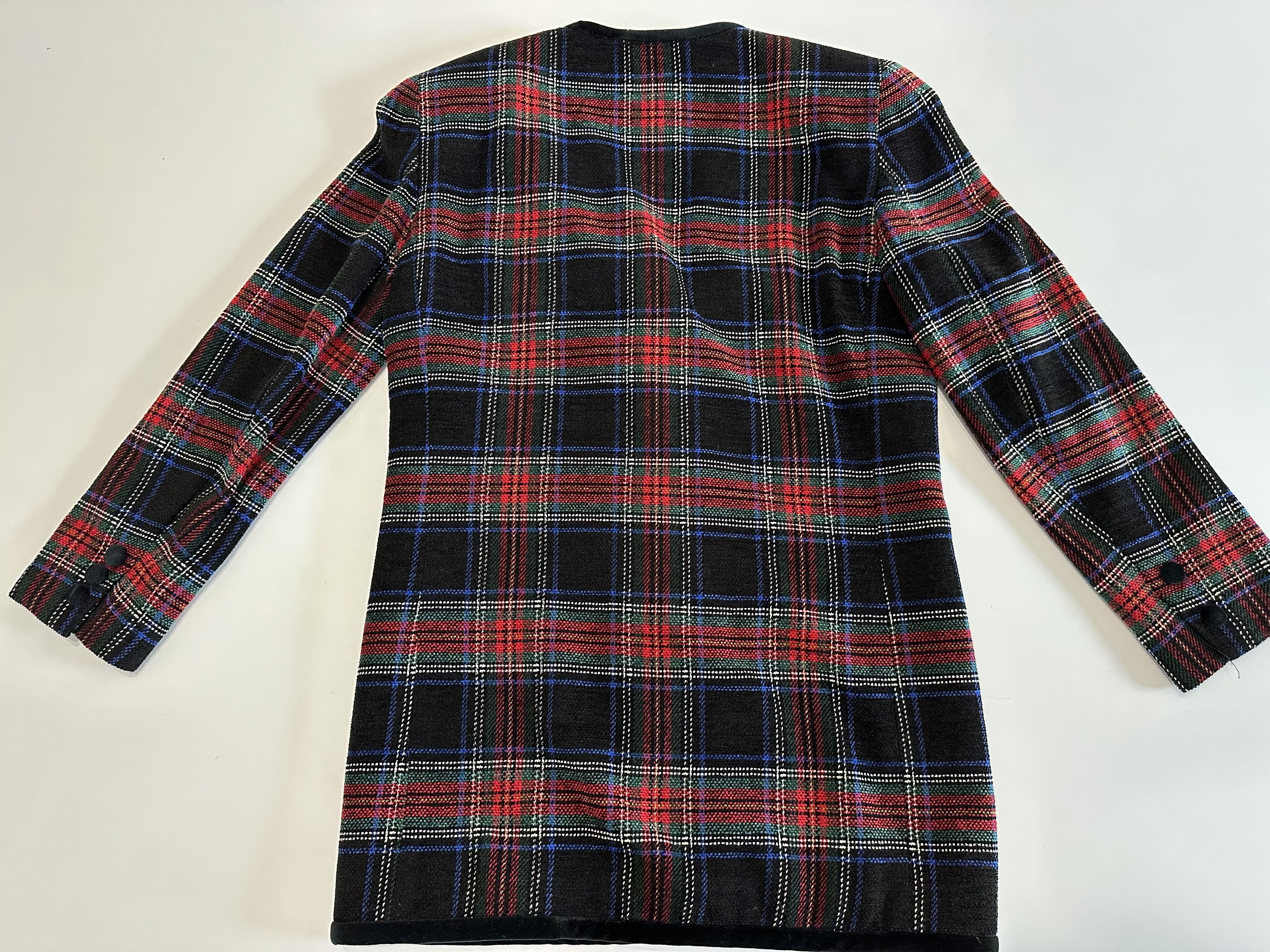 Liz Claiborne Liz Claiborne Women's Blazer Red Black Plaid Velvet Wool Size ONE SIZE - 3 Thumbnail