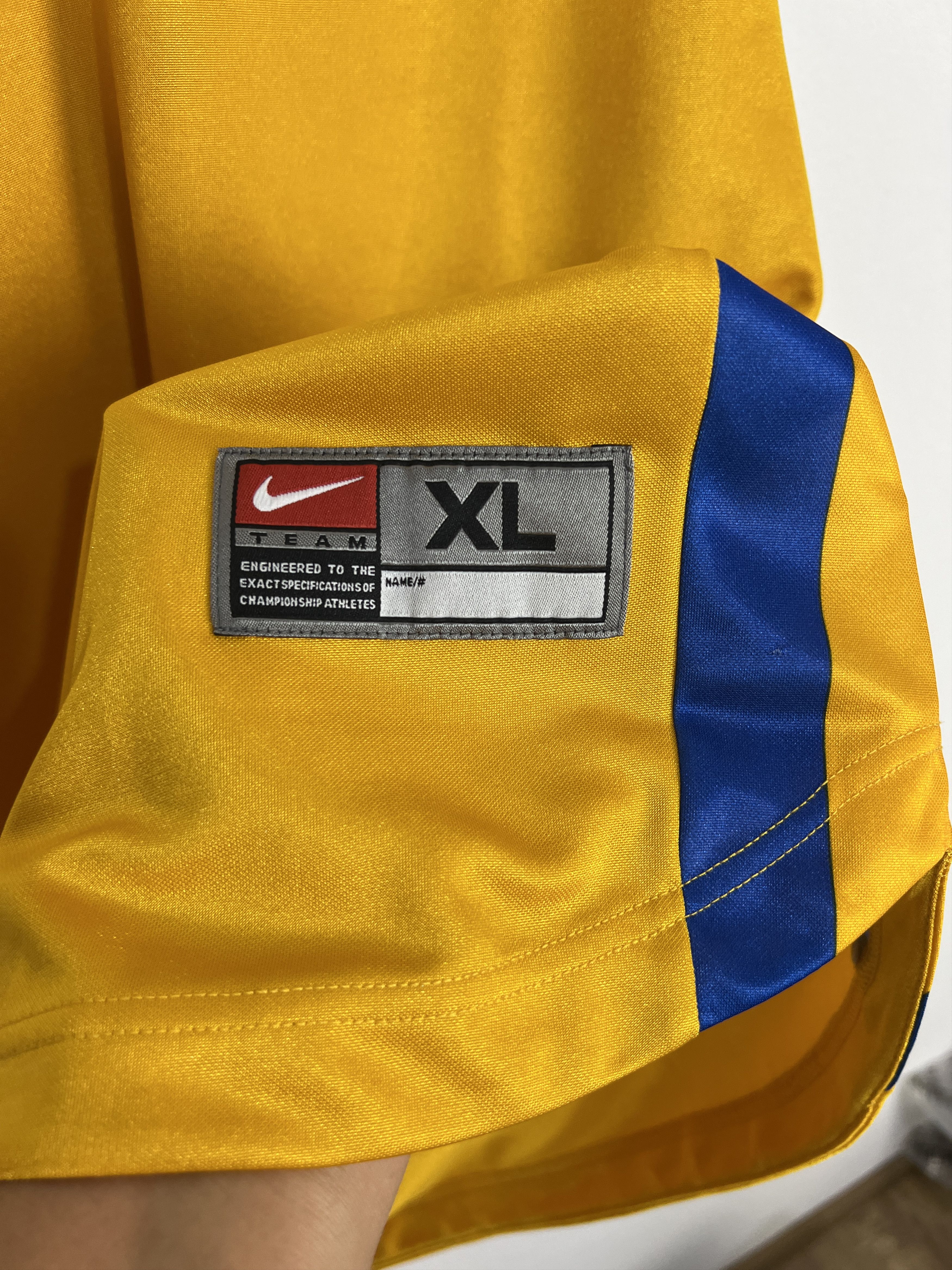 Nike Vintage 90's Nike Football Template Shirt Soccer Long Sleeve Size US XL / EU 56 / 4 - 4 Thumbnail