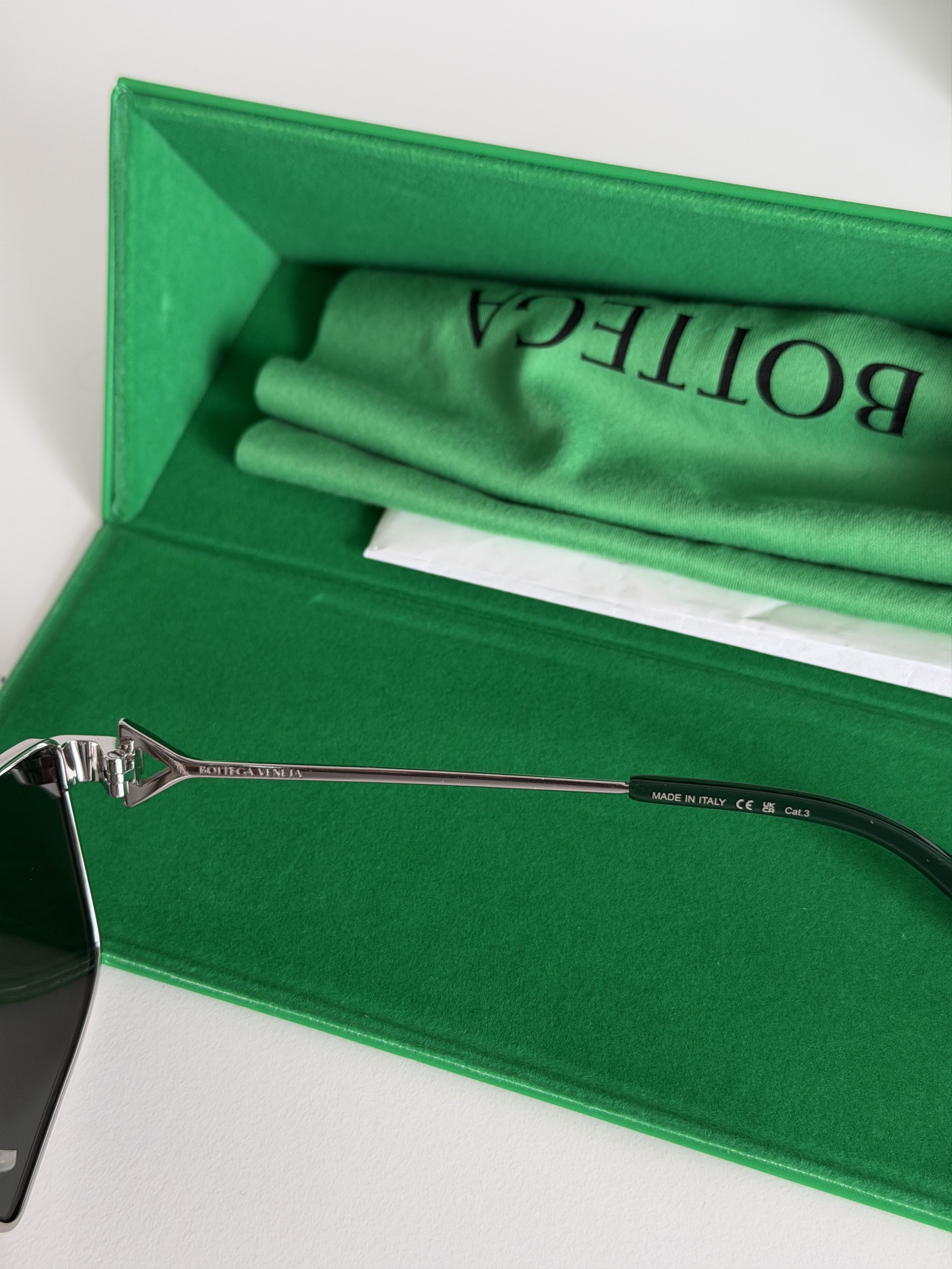 Bottega Veneta Bottega Veneta Sunglasses Size ONE SIZE - 8 Thumbnail