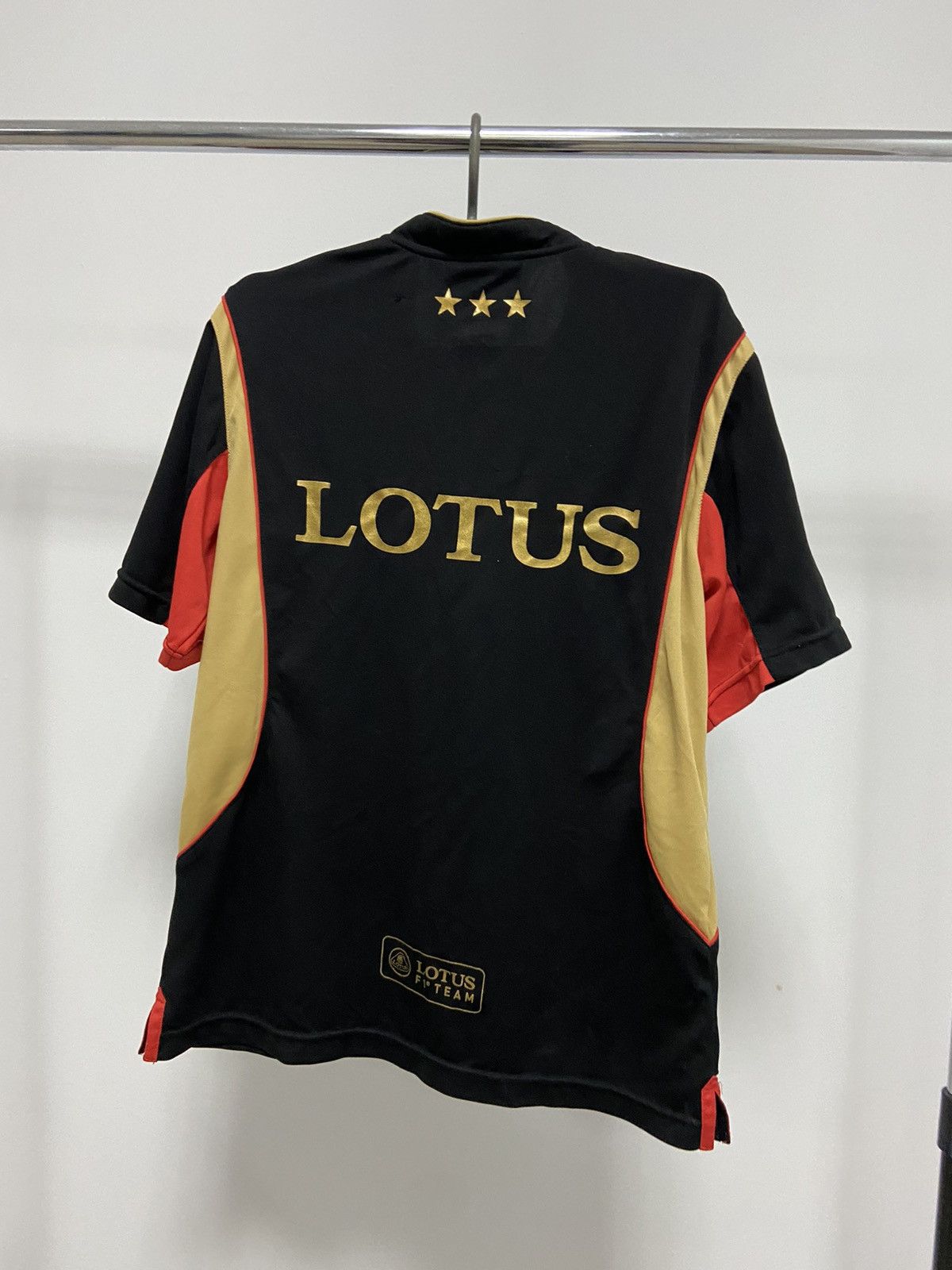 Vintage Lotus Vintage Racing T Shirt 1/3 Big Logo F1 Team Renault Size US S / EU 44-46 / 1 - 3 Thumbnail