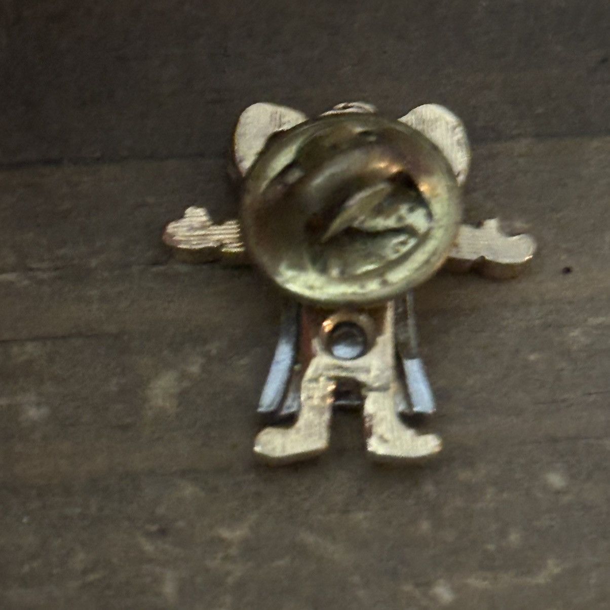 Vintage Vintage two tone little girl tac pin Size ONE SIZE - 2 Thumbnail