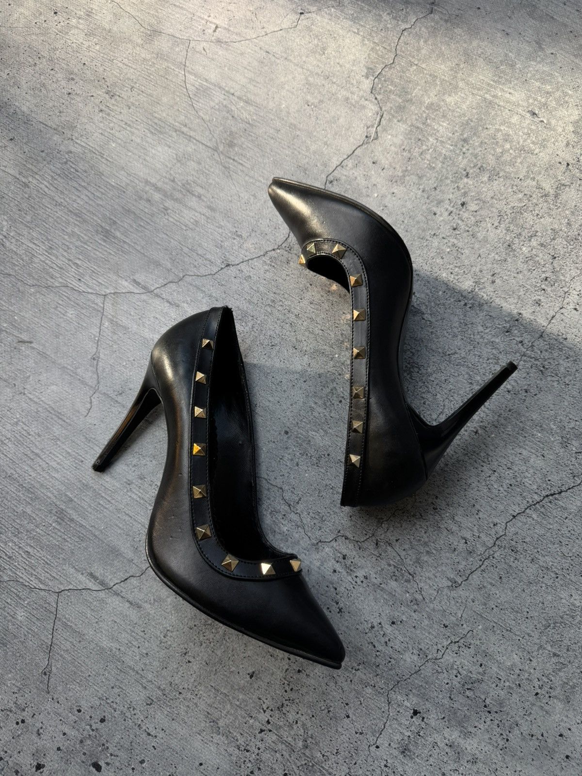 Valentino Valentino Garavani Rockstud Slingback Stiletto Leather Heels Size US 10 / IT 40 - 1 Thumbnail