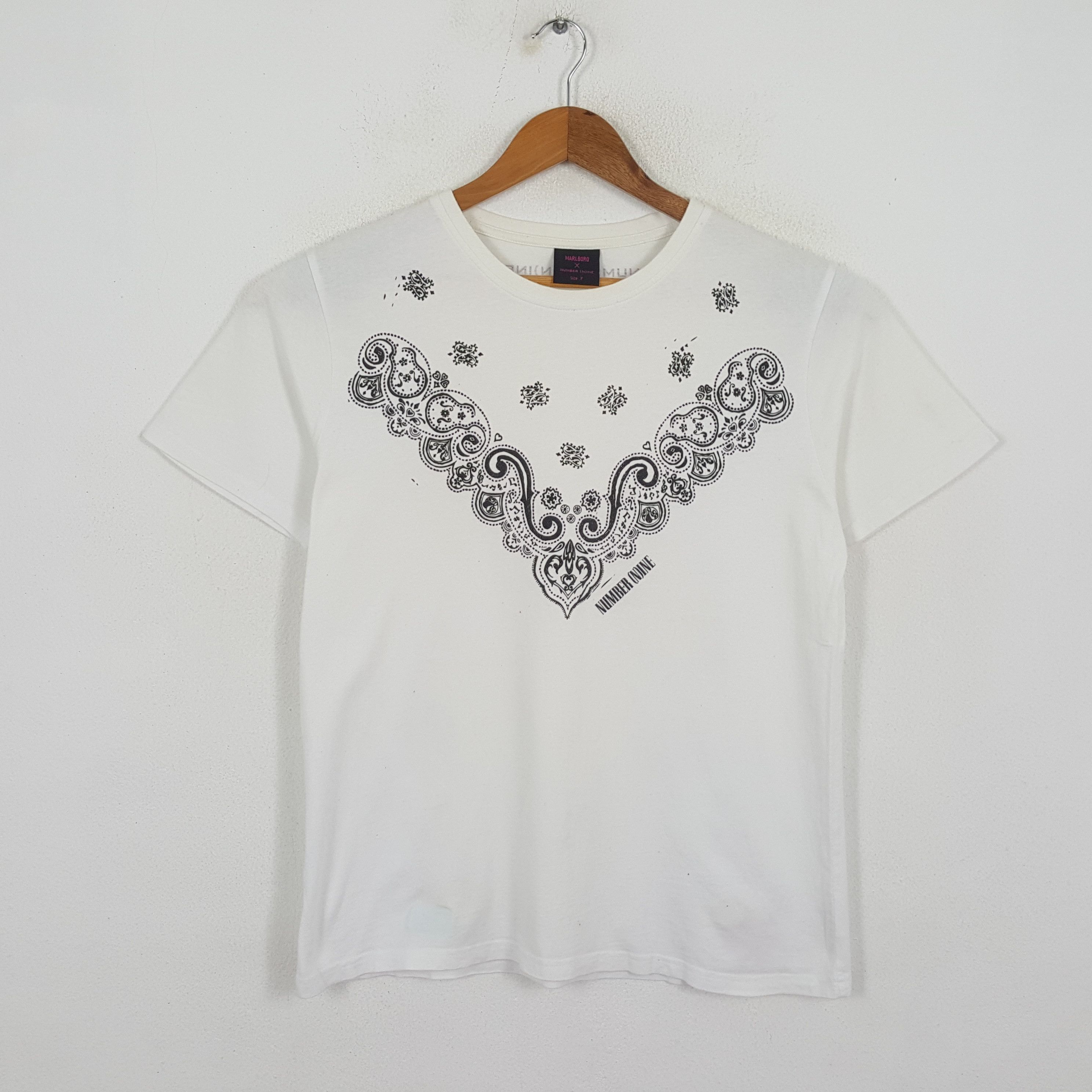 Japanese Brand × Number (N)ine × Vintage Vintage NUMBER (N)INE Japanese Fashion Brand T-Shirts Size US L / EU 52-54 / 3 - 1 Thumbnail