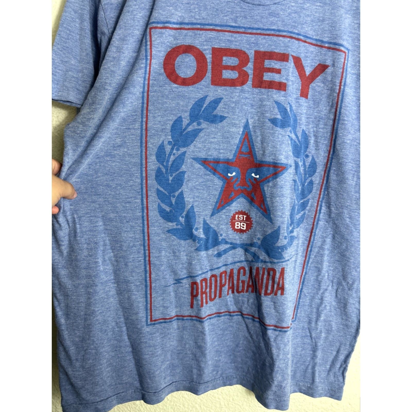 Obey OBEY PROPAGANDA T-Shirt Mens XL GRAPHIC Crew Neck Stars Logo Stains Gray Cotton Size US XL / EU 56 / 4 - 5 Thumbnail
