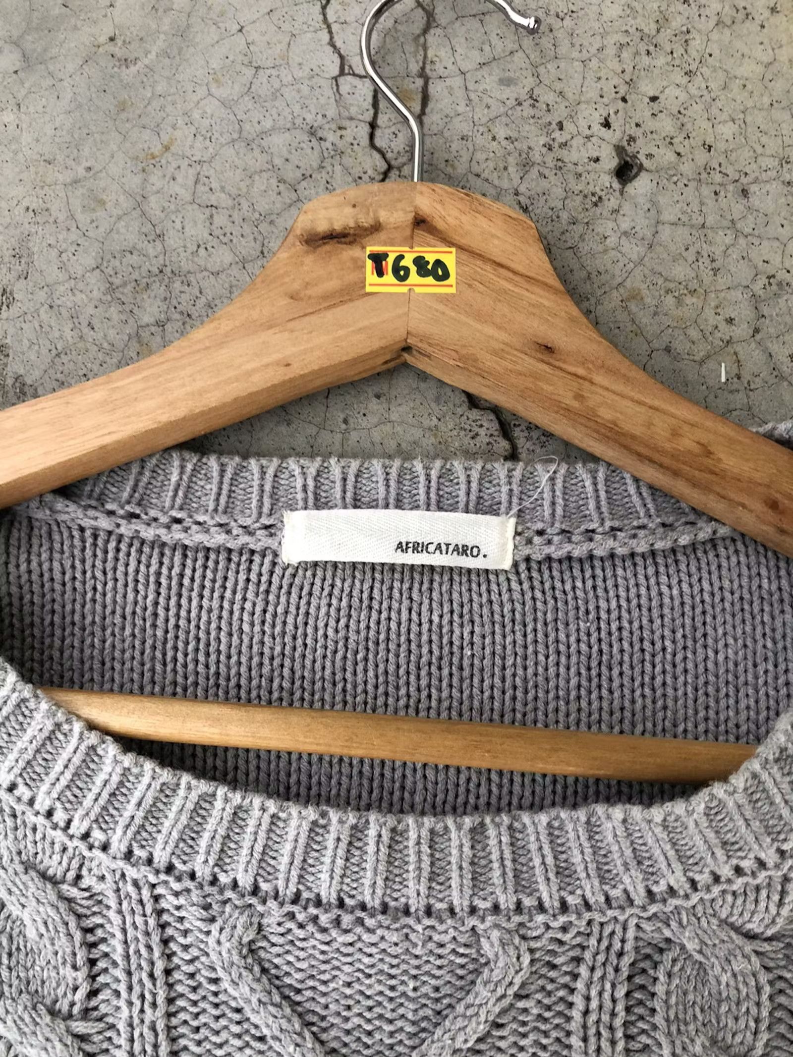 Aran Isles Knitwear × Designer 💥Vintage Africataro Pullover/Pureknit Knitting Pattern Size US L / EU 52-54 / 3 - 6 Thumbnail