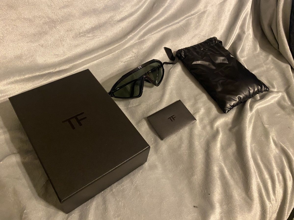 Tom Ford Tom Ford Lorna Ski Sunglasses Size ONE SIZE - 1 Thumbnail