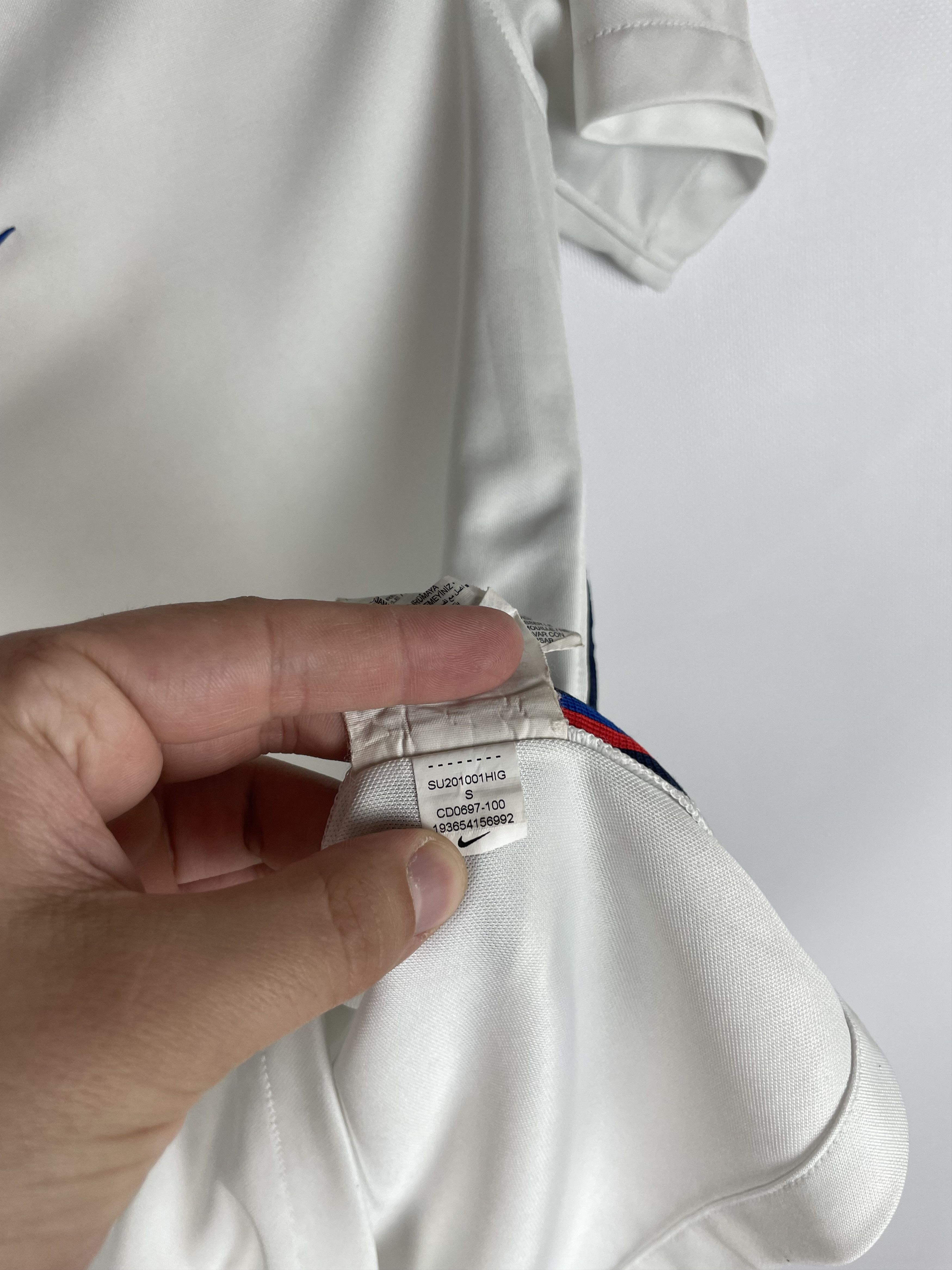 Nike Nike England tee jersey Drill Shirt Size US S / EU 44-46 / 1 - 7 Thumbnail