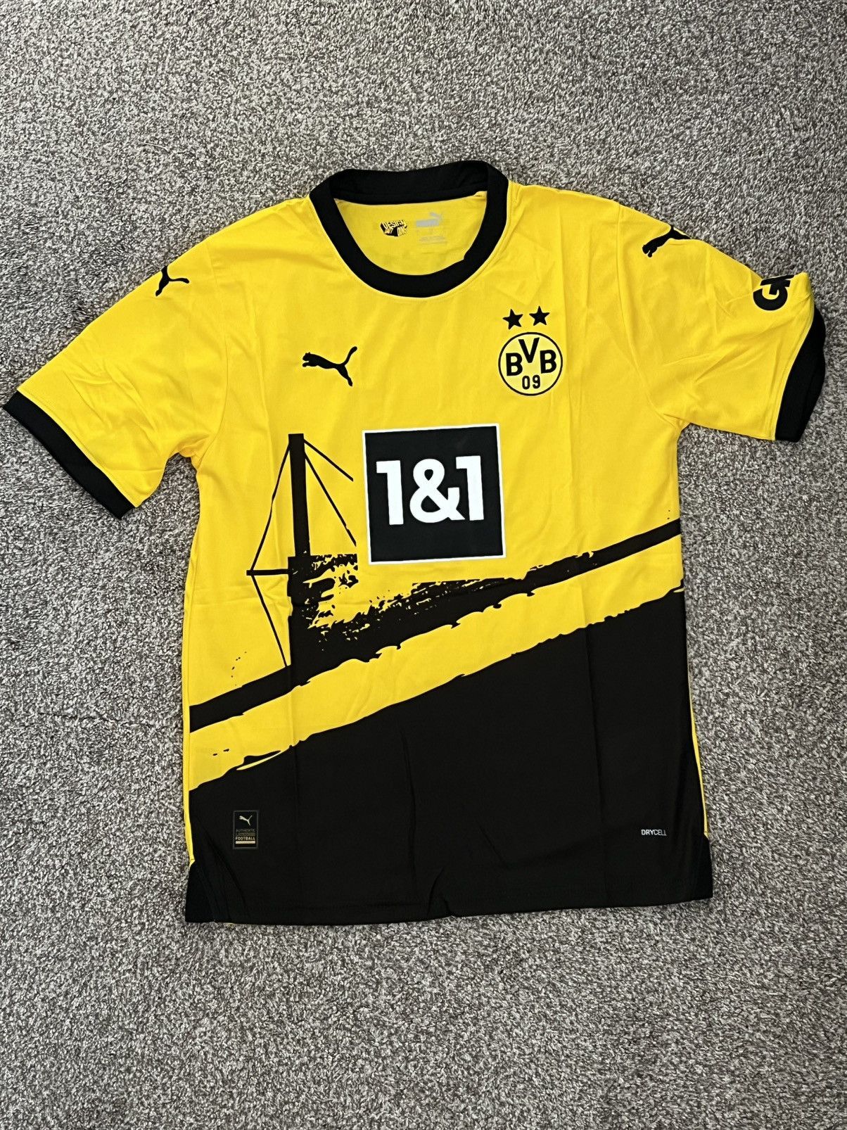 Puma Yellow Borussia Dortmund Jersey Size US L / EU 52-54 / 3 - 1 Thumbnail