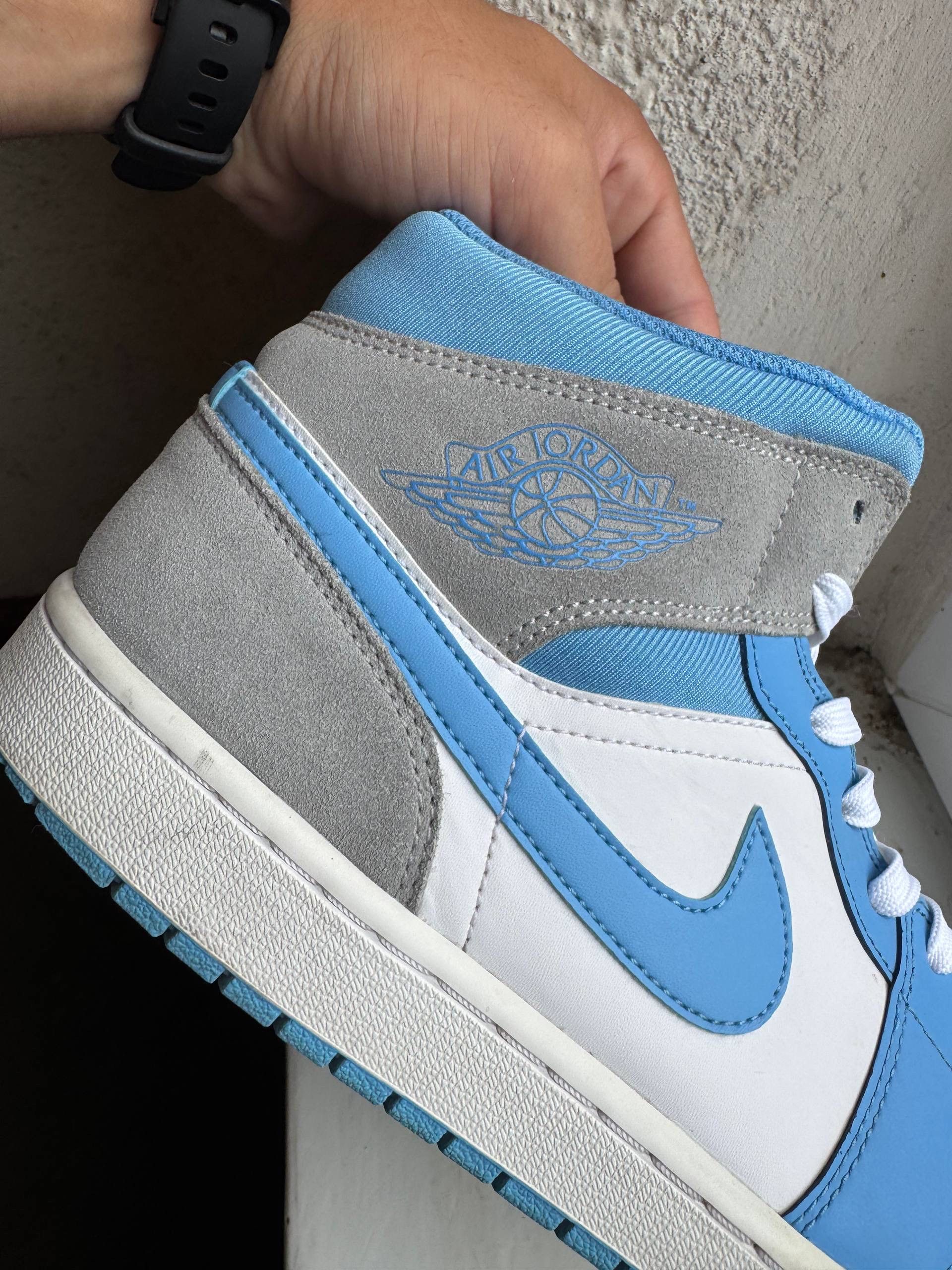 Jordan Brand Nike Air Jordan 1 Hi-Top Sneakers Blue White Size US 11 Size US 11 / EU 44 - 4 Thumbnail