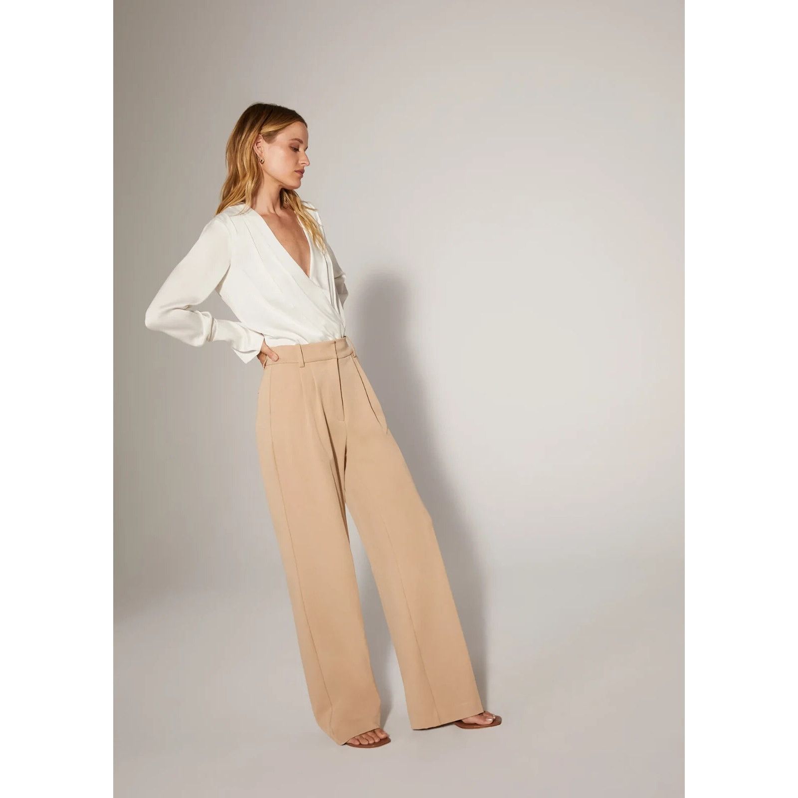 Other New W/Tag Favorite Daughter Beige Wide Leg Pants US 14 Size 36" / US 14 / IT 50 - 2 Thumbnail